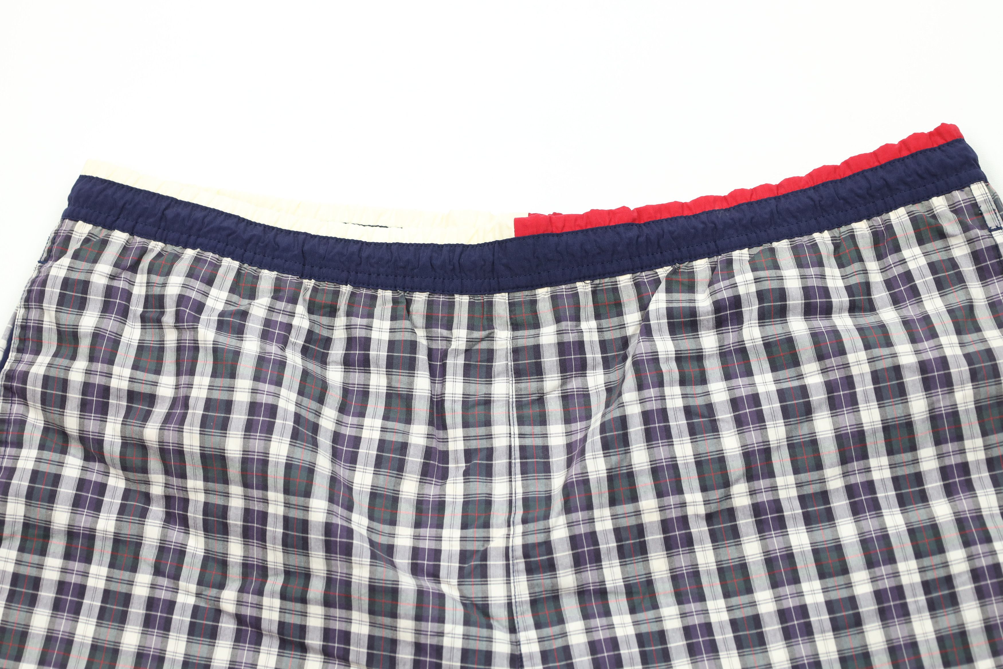 Tommy Hilfiger × Vintage Vintage 90s Tommy Hilfiger Above Knee Shorts Swim Trunks Size US 34 / EU 50 - 2 Thumbnail