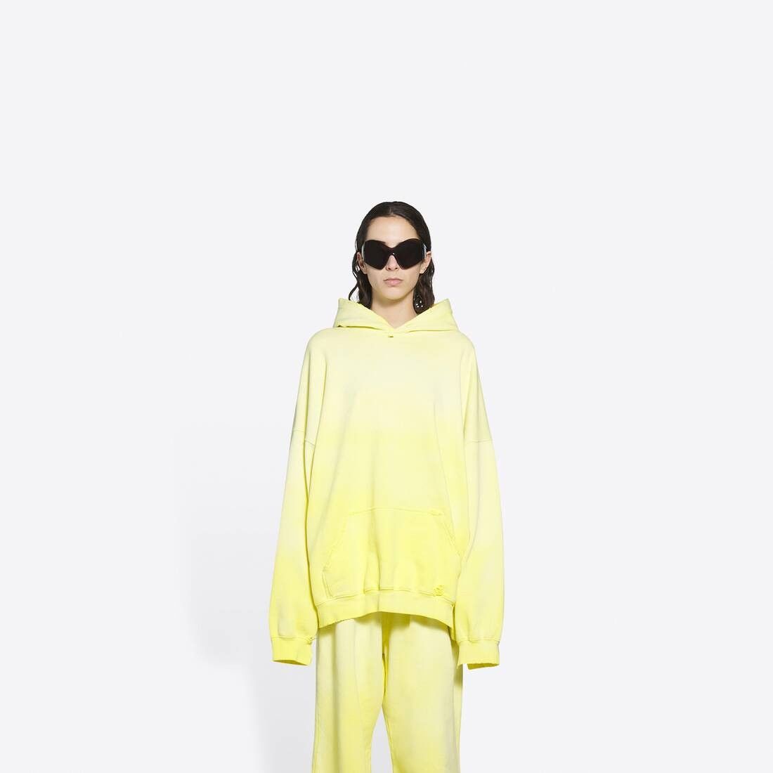 Balenciaga o1bcso1str1224 Boxy Hoodie in Yellow Size XS / US 0-2 / IT 36-38 - 3 Thumbnail