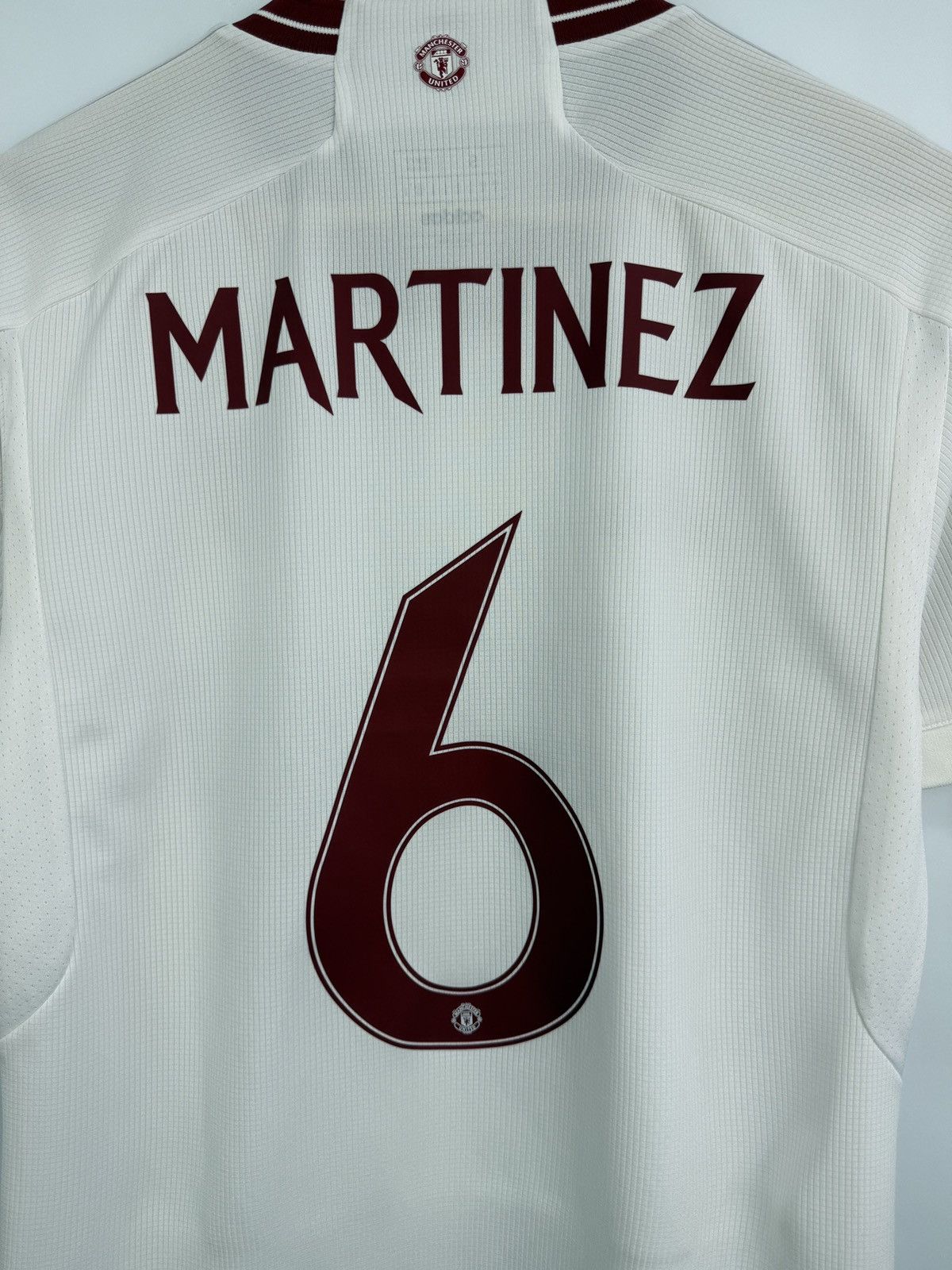 Adidas Y2K Adidas Lisandro Martinez Manchester United Soccer Jersey Size US S / EU 44-46 / 1 - 14 Thumbnail