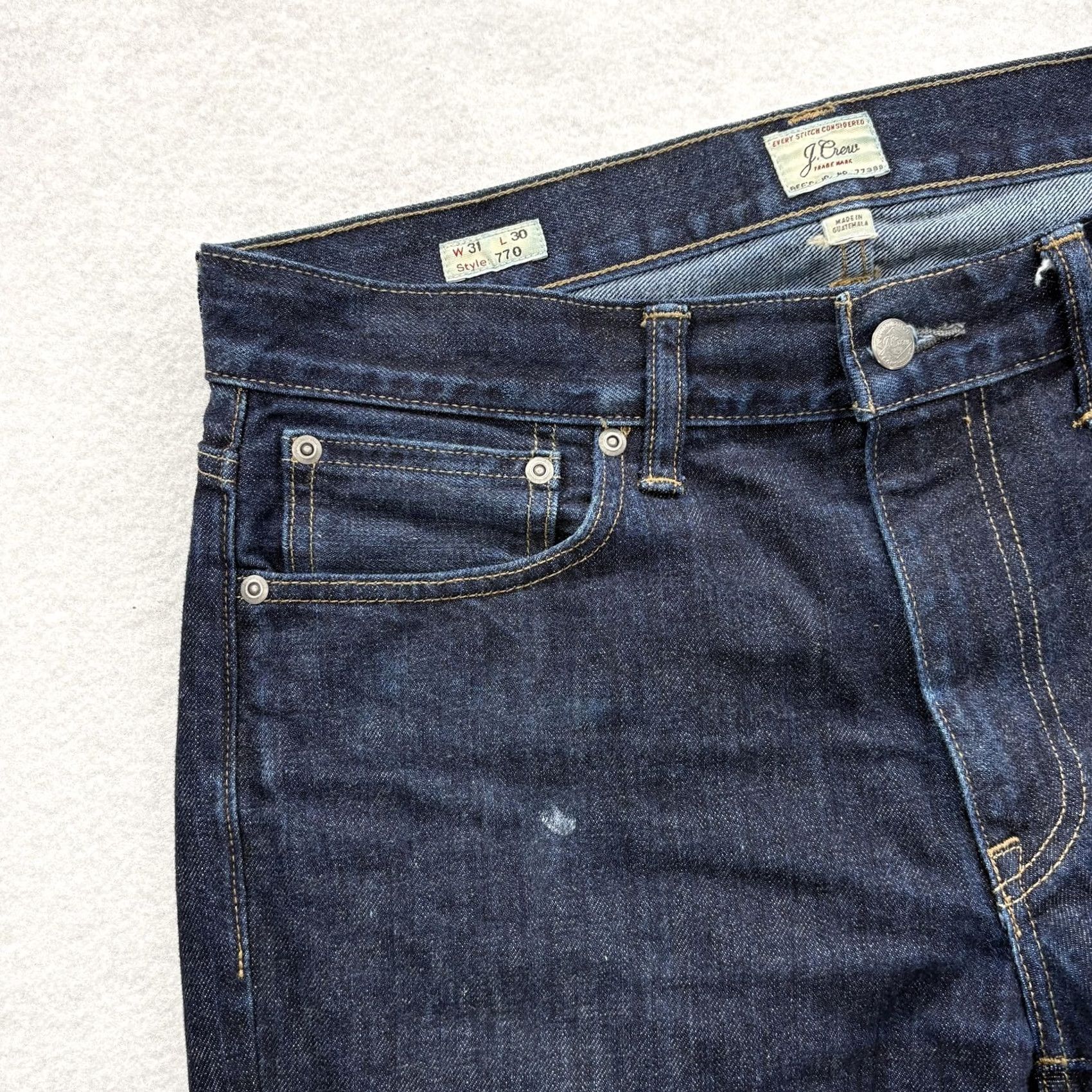 J.Crew J.Crew 770 Jeans Mens 31x30 Blue Dark Wash Straight Denim 100% Cotton Preppy - Jeans - Mens - 31x30 - Blue - Dark Wash - Preppy - 770 - Regular Fit Size US 31 - 3 Thumbnail