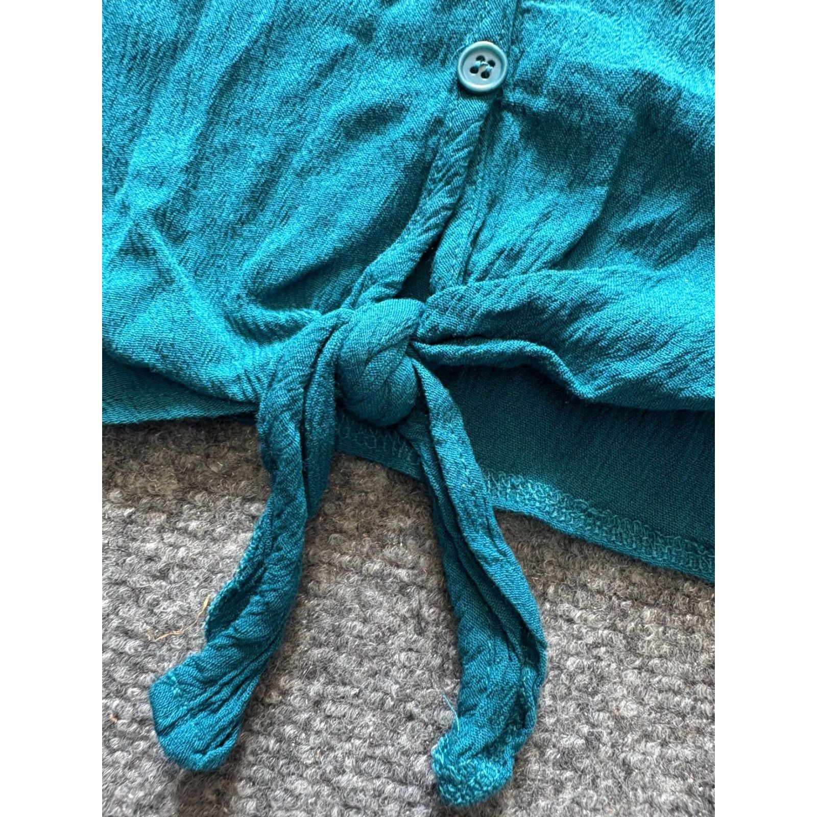 Vintage Lane Bryant Top Womens 22 Blue Lace Sleeveless Button-Up Knotted Shirt (Plus) Women, Casual, Basic, All Seasons, Regular Fit Size 3XL / US 20-22 - 5 Thumbnail