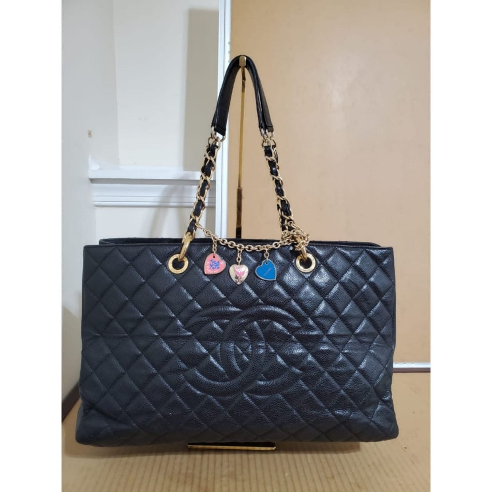 Chanel Auth CHANEL Caviar Quilted XL Grand Shopping Tote GST Black Size ONE SIZE - 1 Thumbnail