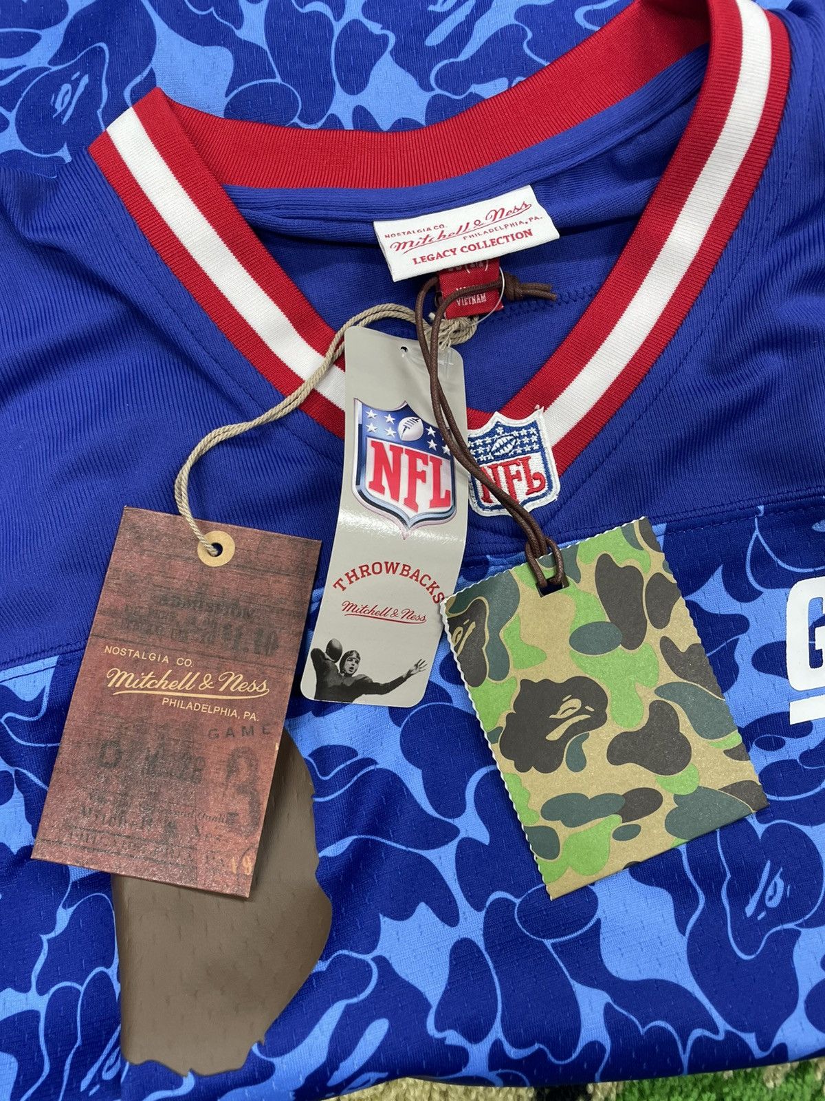 Bape × Mitchell & Ness MITCHELL & NESS NFL NEW YRK GIANTS JERSEY Size US XL / EU 56 / 4 - 5 Thumbnail