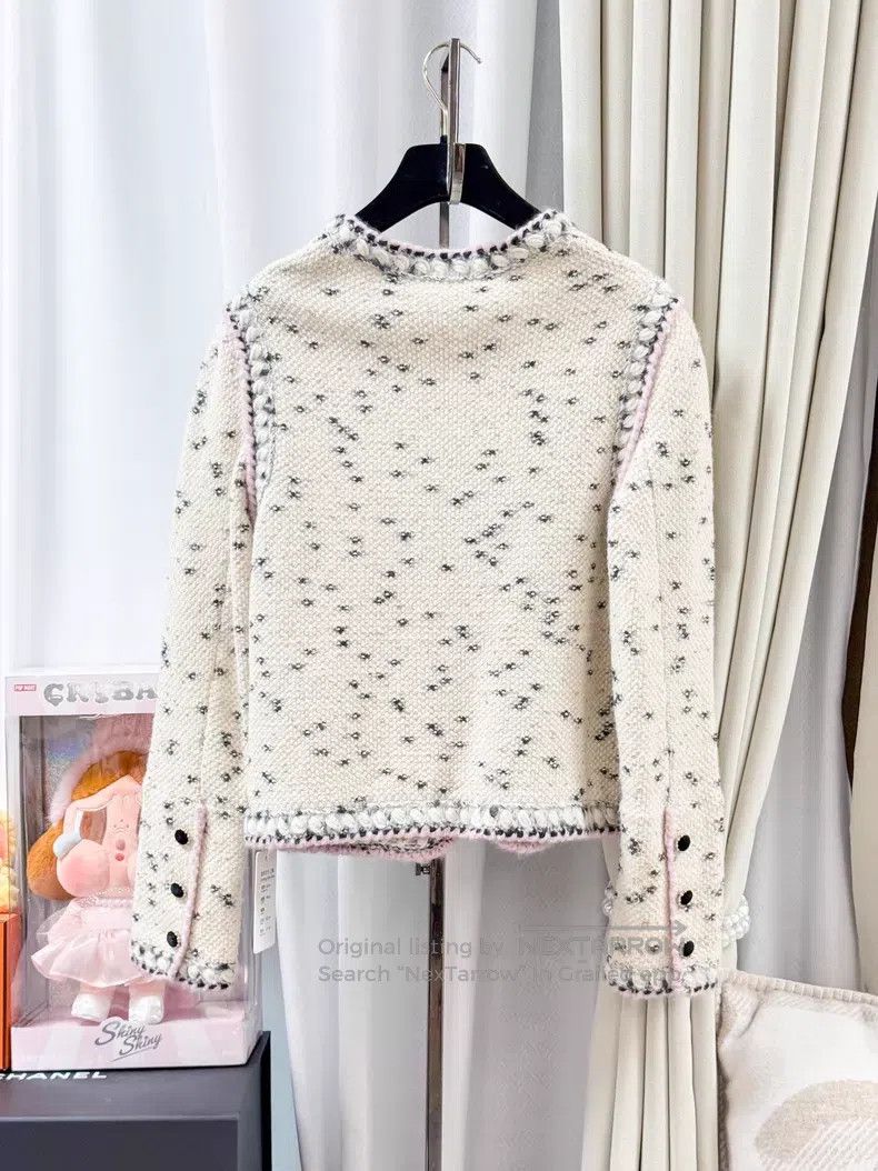 Chanel Chanel Black and white pink four-pocket cow long-sleeved k Size XS / US 0-2 / IT 36-38 - 3 Thumbnail