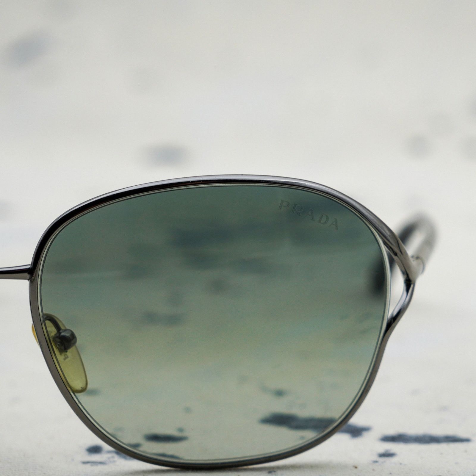 Prada Vintage prada gradient metal frame aviator logo sunglasses Size ONE SIZE - 5 Thumbnail