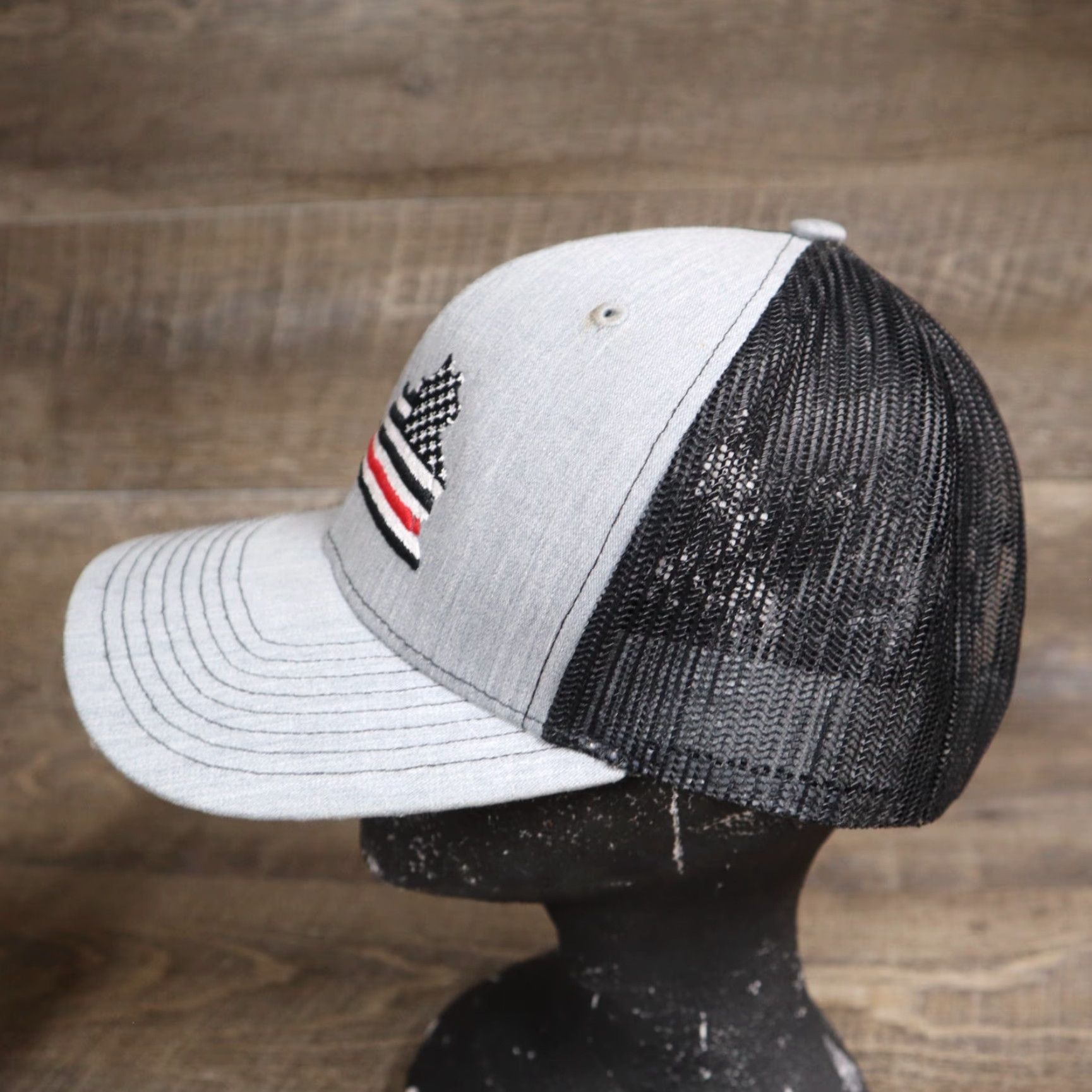 Vintage VINTAGE Virginia Lottery Striped Cotton Baseball Cap Men Adjustable Gray Fall Spring Size ONE SIZE - 5 Thumbnail