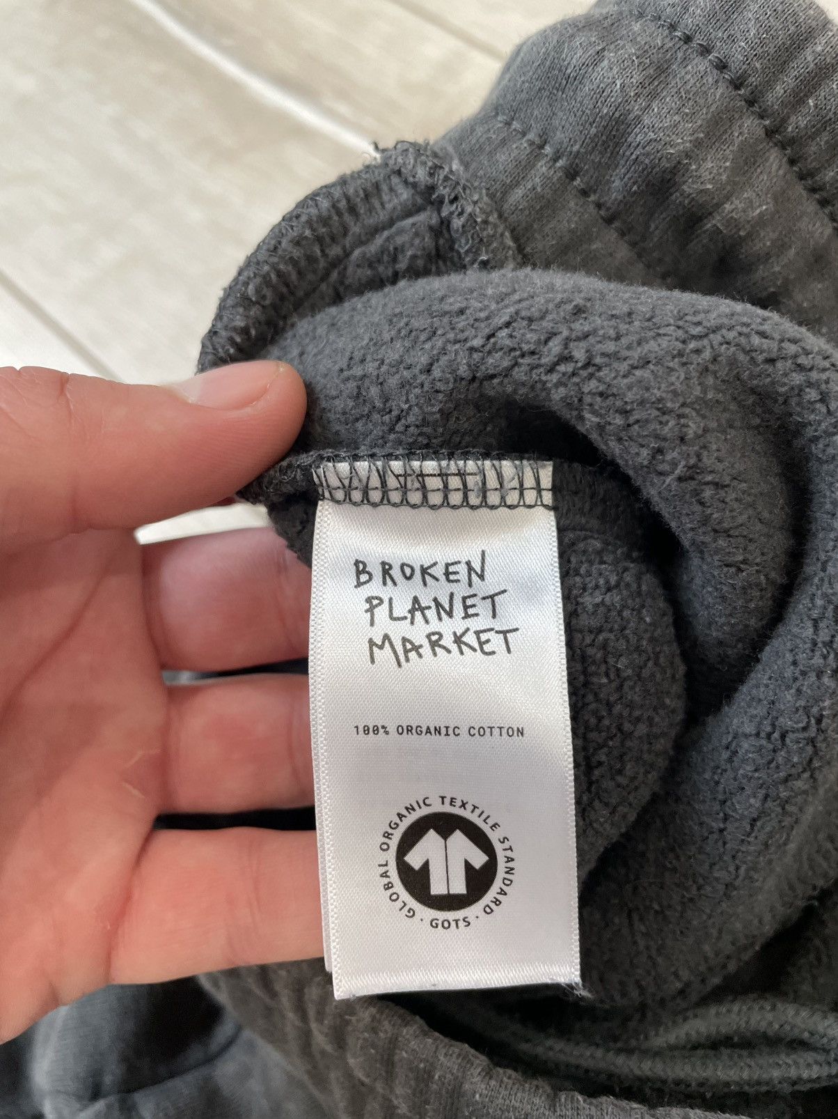 Broken Planet Broken Planet Market sweatpants size S Size US 30 / EU 46 - 4 Thumbnail