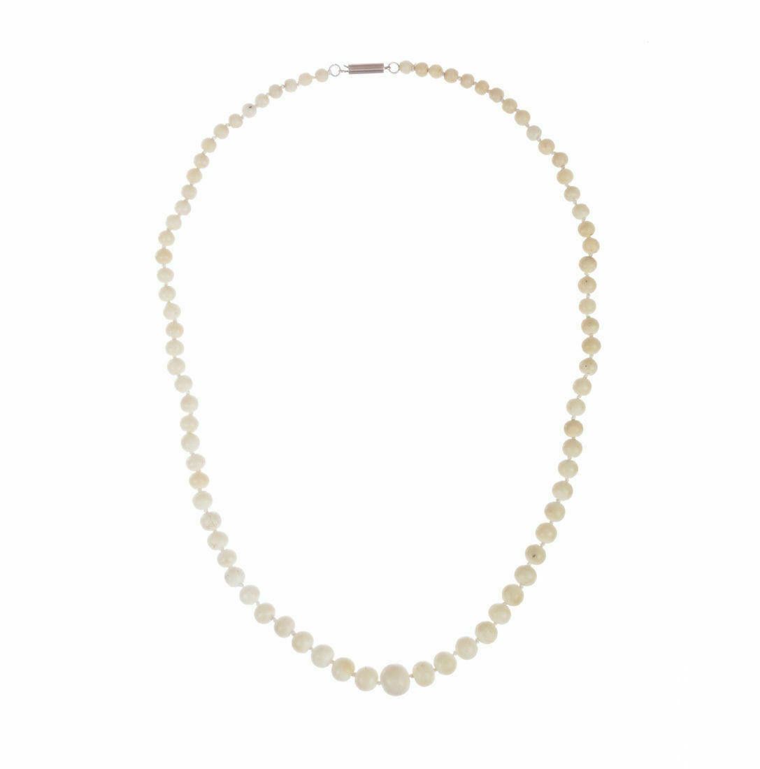 Designer 14 KT Gold Angel Skin Coral Graduated Bead Necklace Size ONE SIZE - 1 Thumbnail