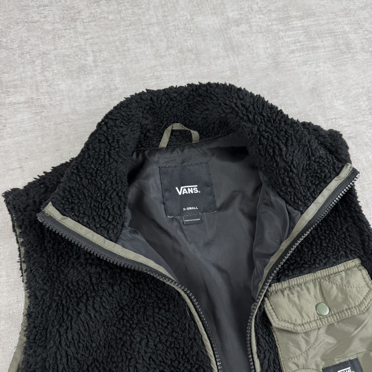 Vans Vans Sherpa Vest Size US XS / EU 42 / 0 - 6 Thumbnail
