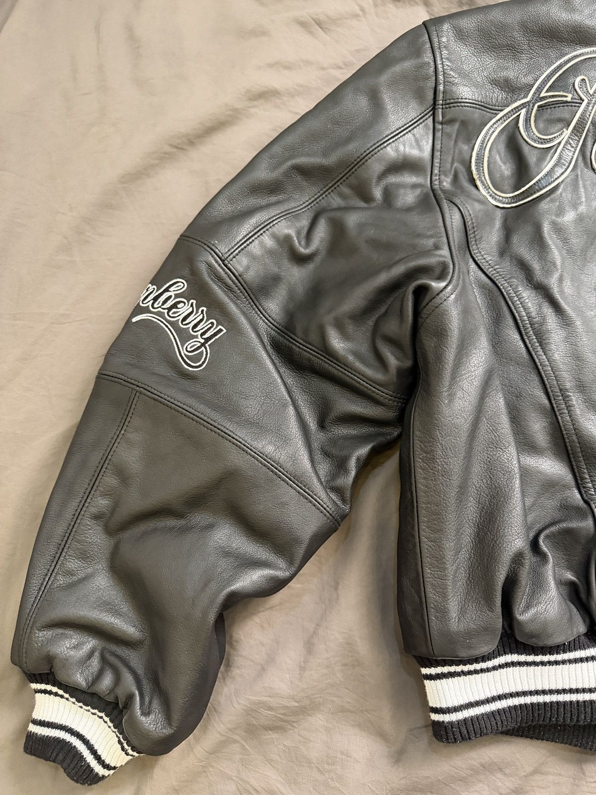 The GV Gallery Raspberry hills leather jacket Size US S / EU 44-46 / 1 - 7 Thumbnail