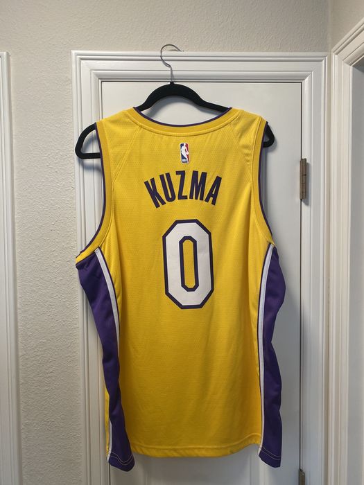 Kuzma hot sale jersey nike