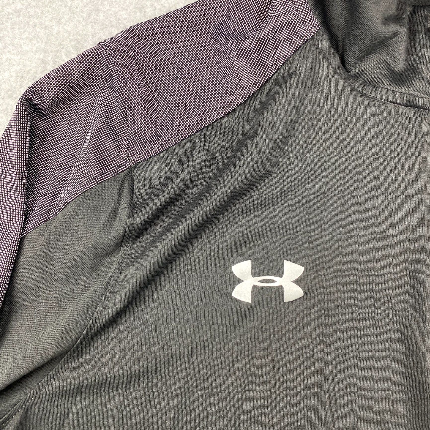Under Armour Under Armour Heatgear 1/4 Zip Mens L Gray Pullover Long Sleeve Gym & Training Performance Casual Shirt Size US L / EU 52-54 / 3 - 3 Thumbnail