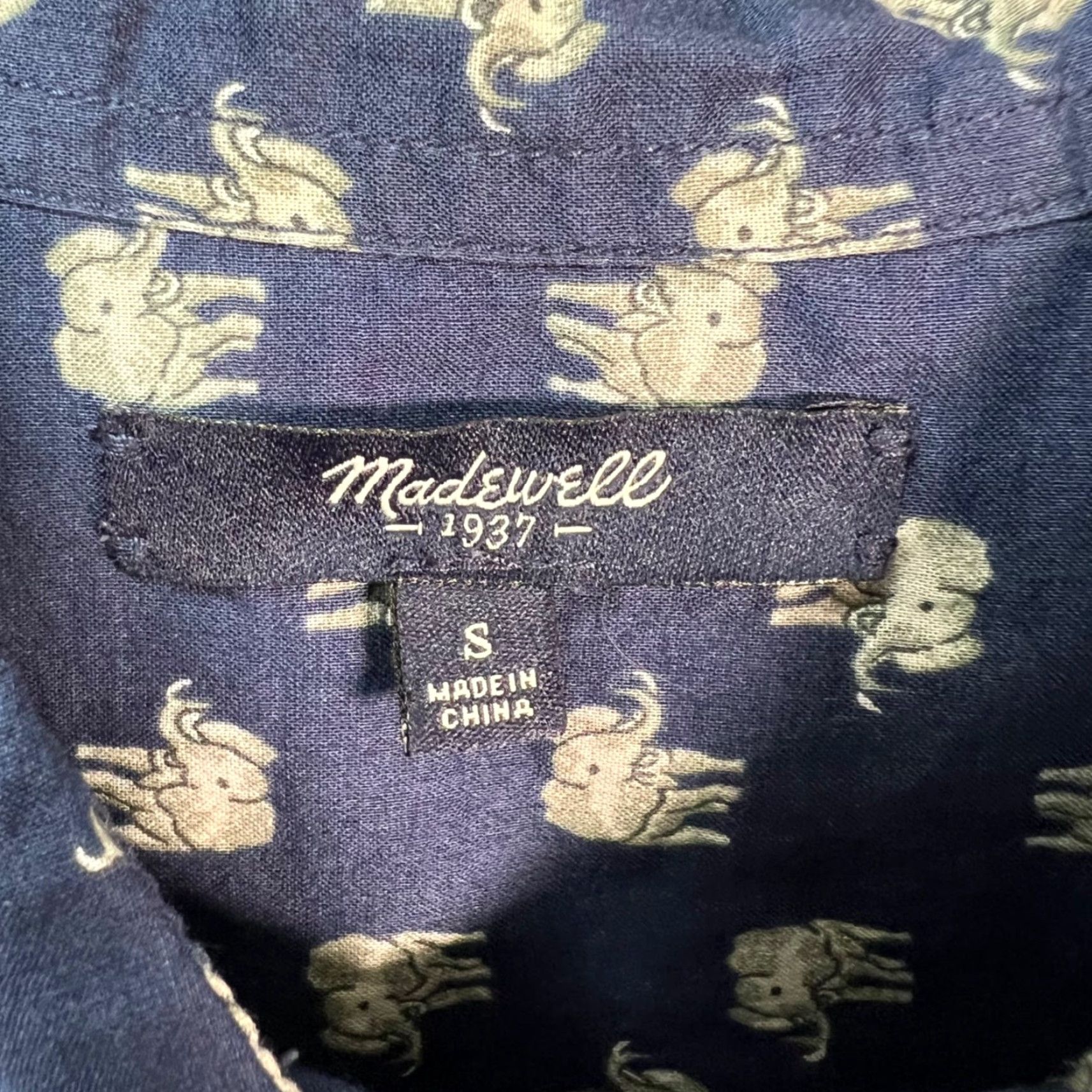 Madewell Madewell Button-Up Shirt Navy Blue Long Sleeve Womens Small Size S Cotton Elephant Print Casual Vintage No Size S / US 4 / IT 40 - 3 Thumbnail