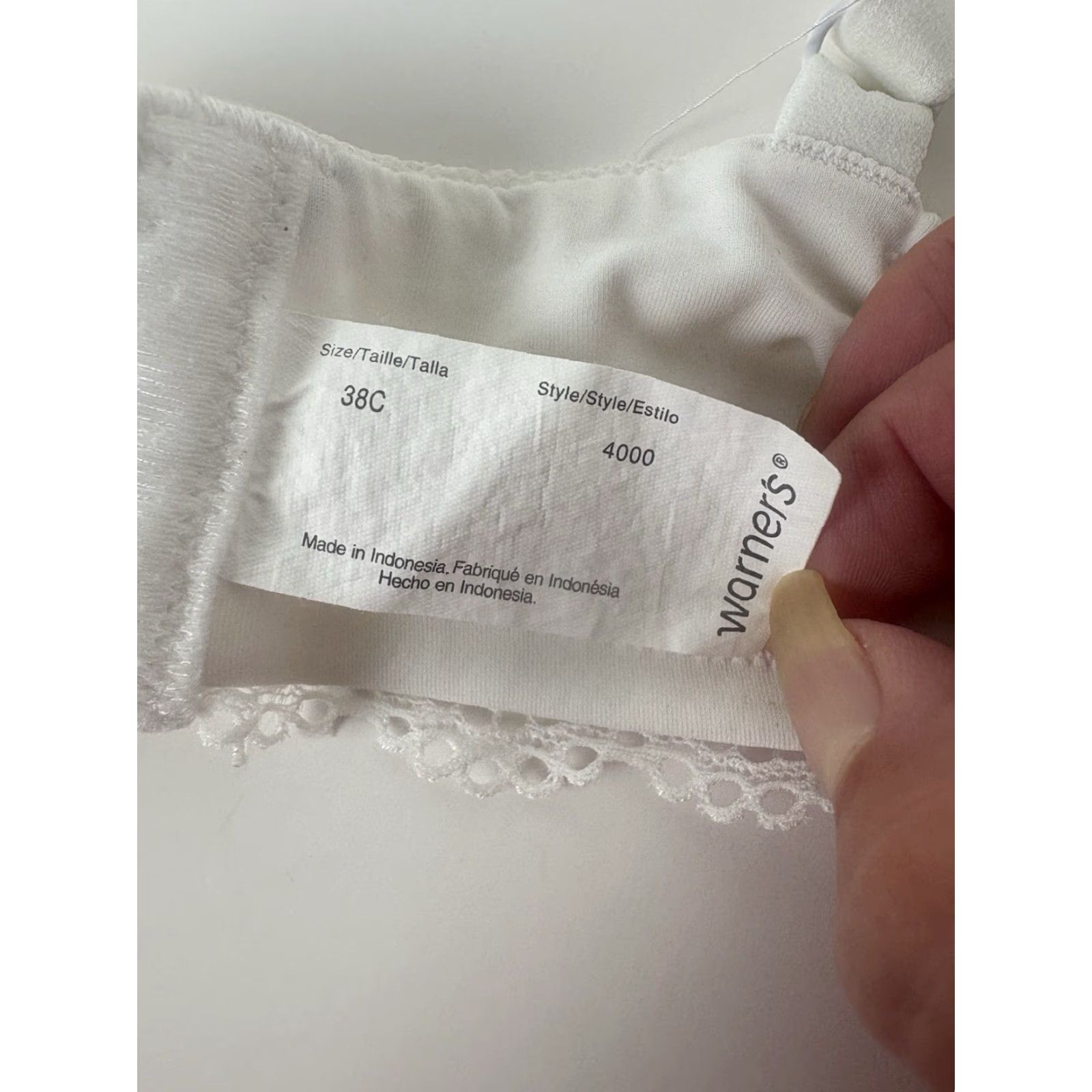 Vintage Warners Wireless T-Shirt Bra Women’s 38C White Lightly Lined Opaque Size ONE SIZE - 5 Thumbnail
