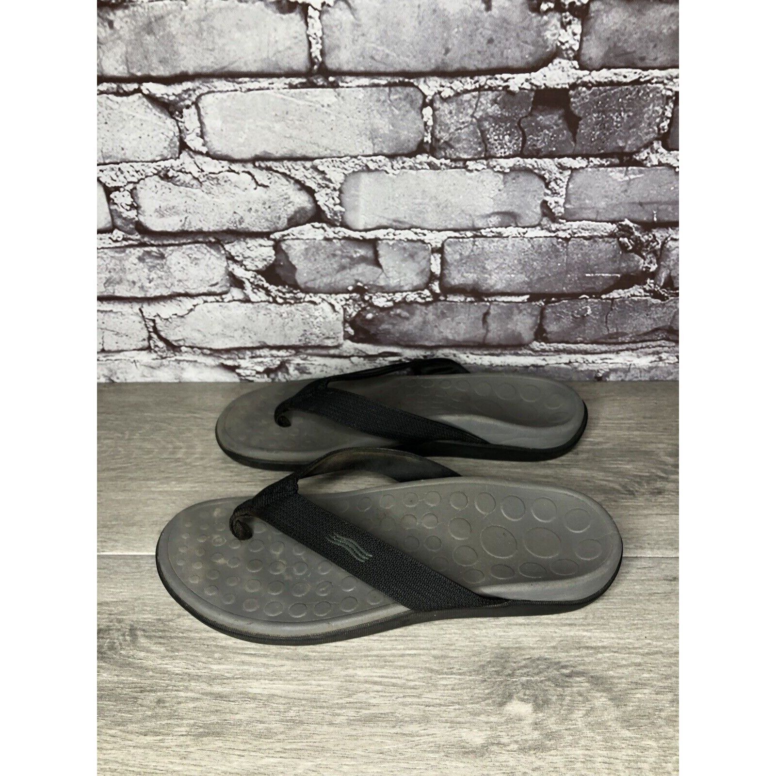 Other VIONIC Wave Black Toe Post Flip Flop Sandals Unisex Men Sz 8 Size US 8 / EU 41 - 16 Thumbnail