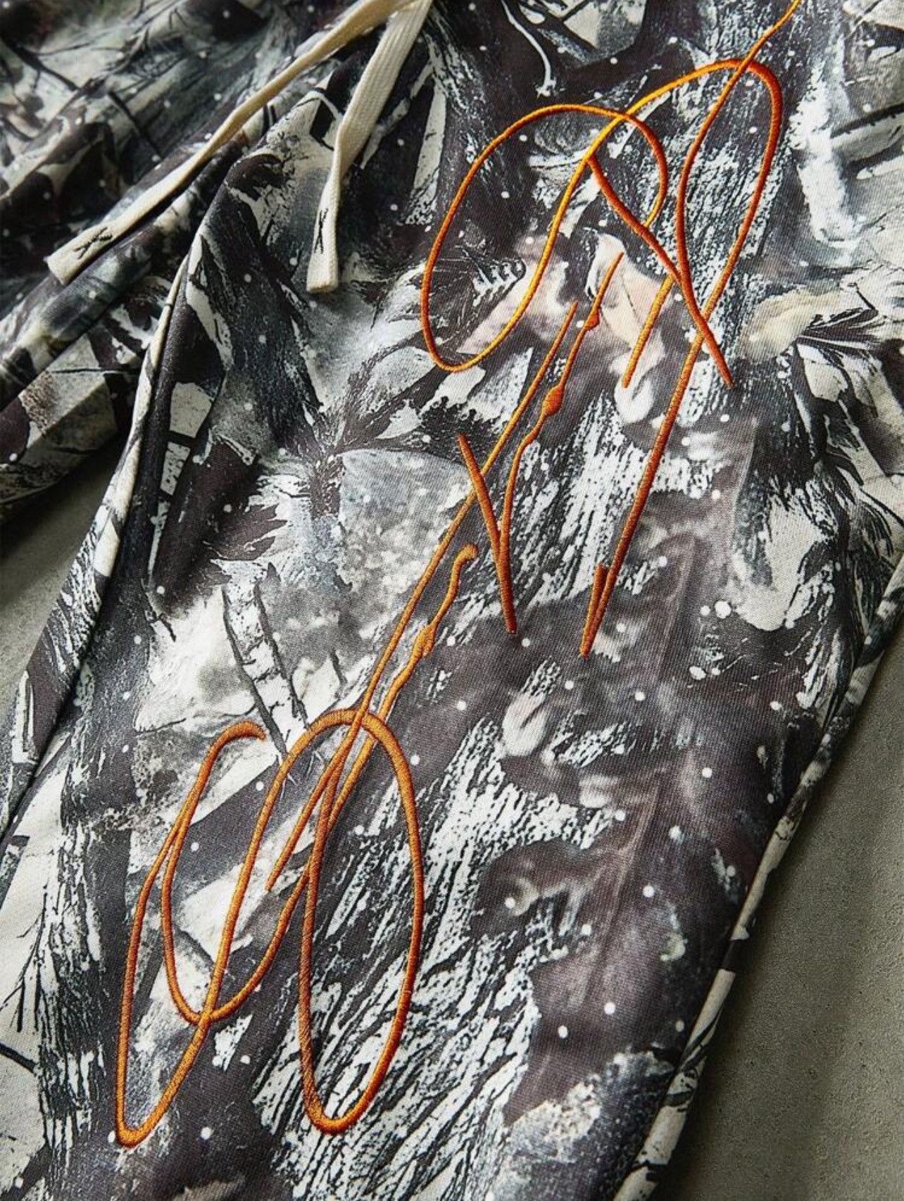 Other Camo sweatpants Size US 38 / EU 54 - 2 Thumbnail