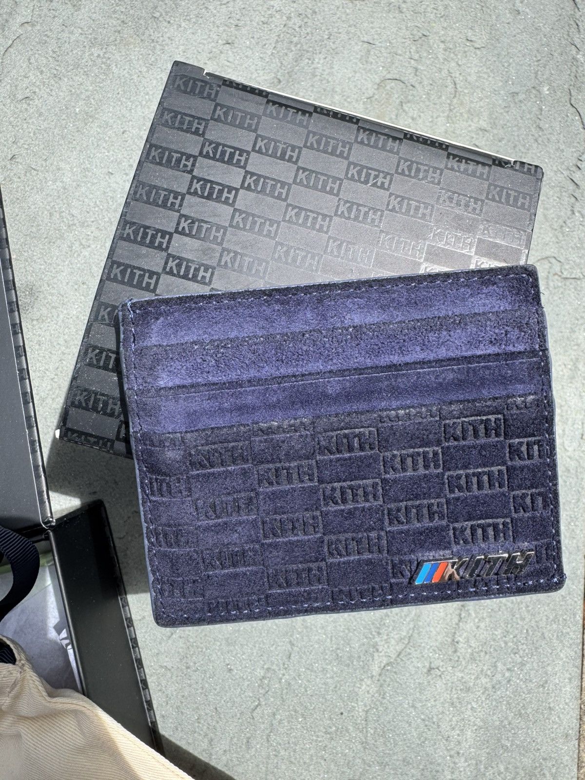 BMW × Kith KITH BMW Cardholder Size ONE SIZE - 8 Thumbnail