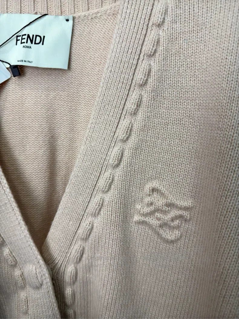 Fendi Fendi Pink Cashmere Knit Cardigan Size XXS / US 00 / IT 34 - 3 Thumbnail