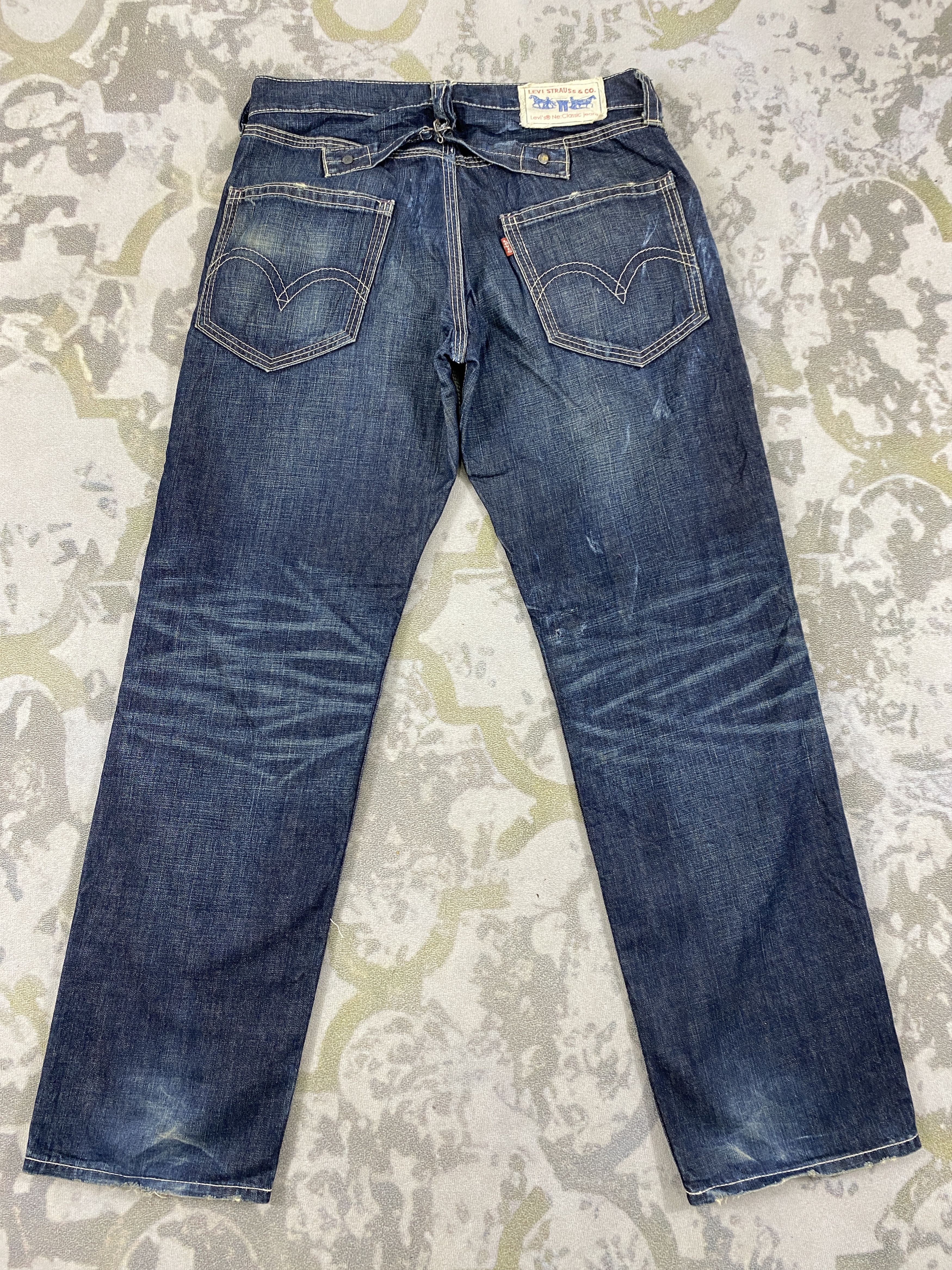 Vintage Levis Faded Blue Jeans 34x32 Denim- JN3812