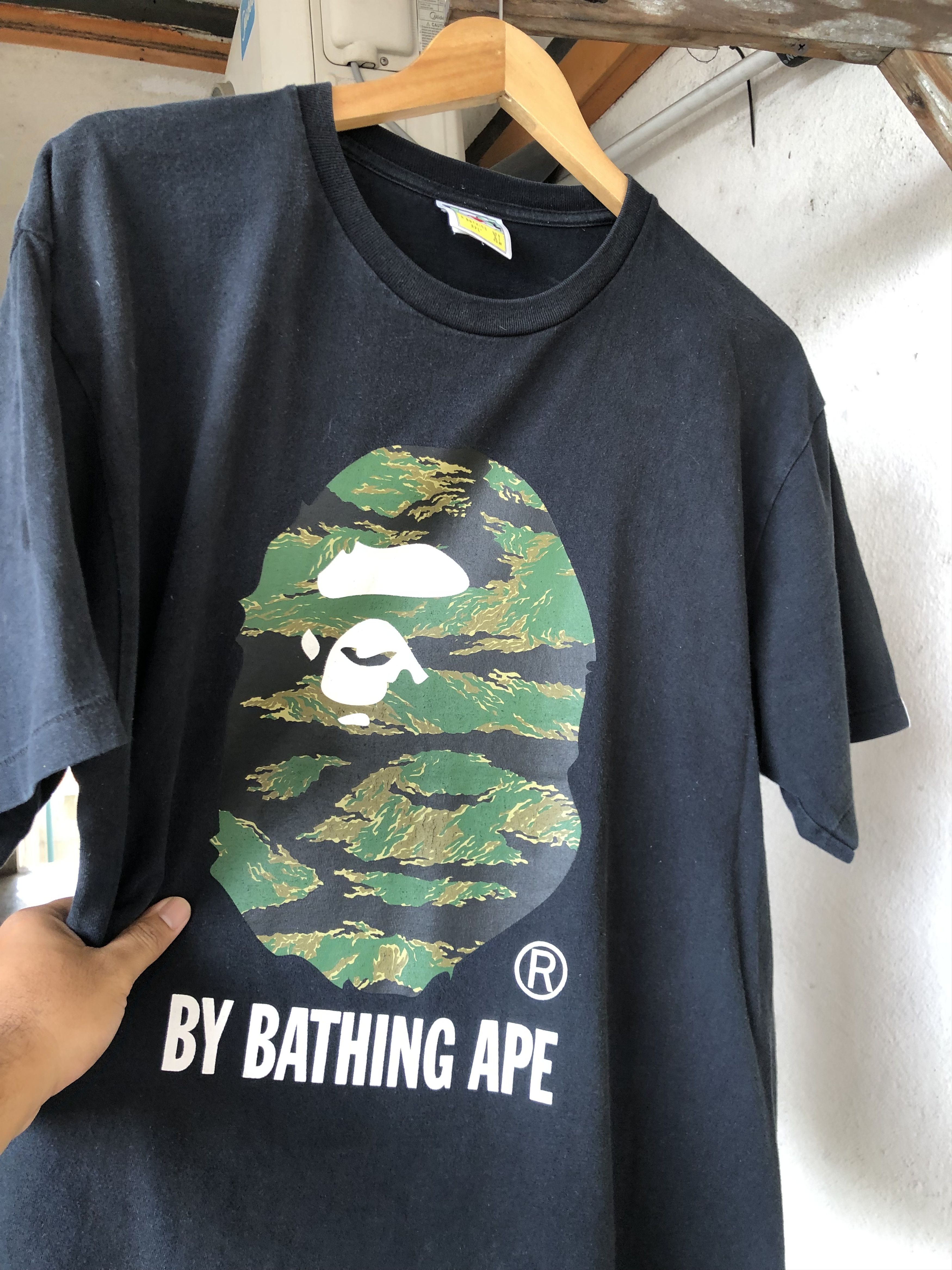 Bape Rare❗️The Bathing Ape Camo Tiger Short Sleeve Tshirt Size US XL / EU 56 / 4 - 3 Thumbnail