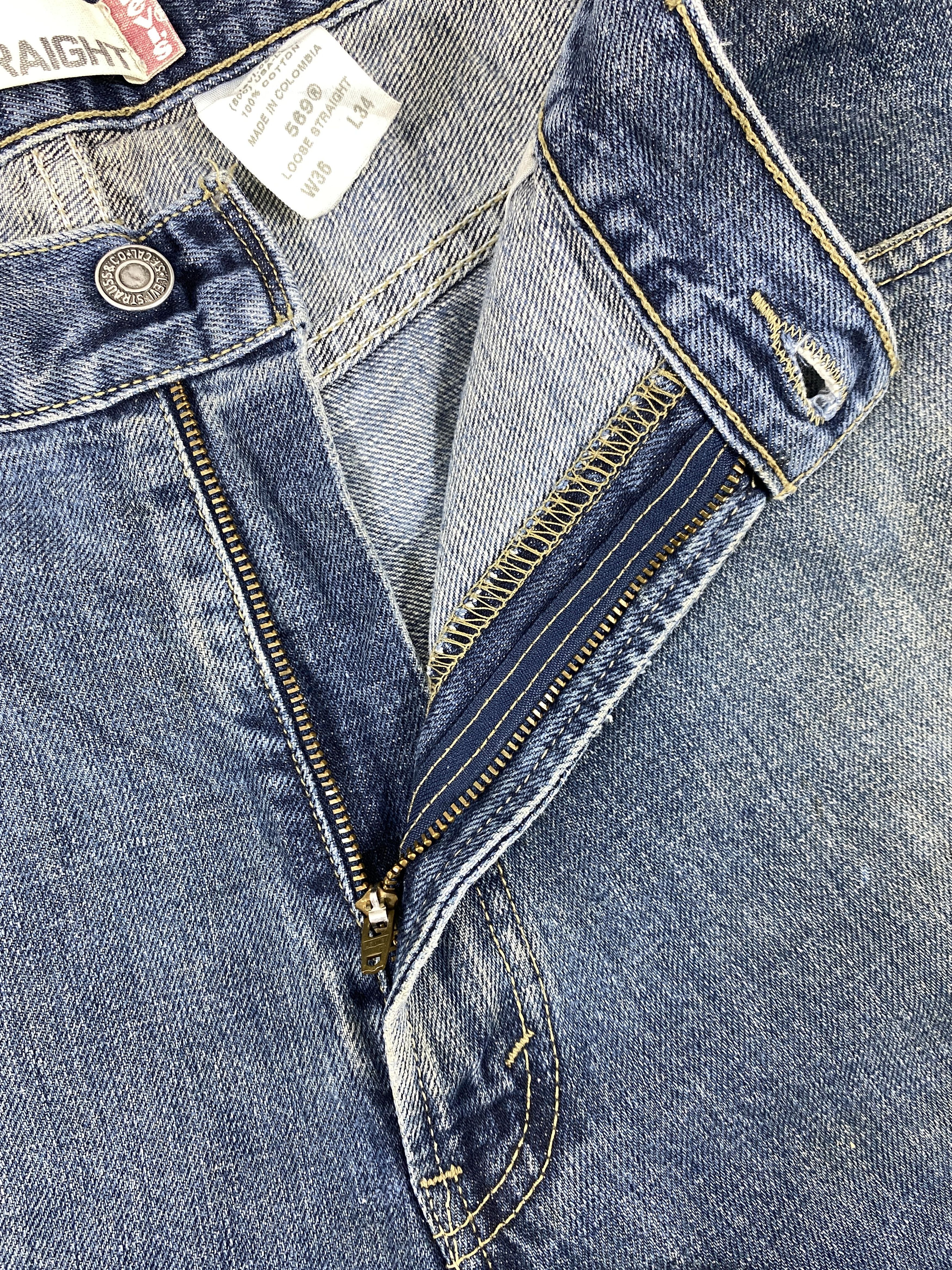 Levi's Vintage Levi's 569 Loose Straight Denim 39 x 33.5 -JN705 Size US 39 - 6 Thumbnail