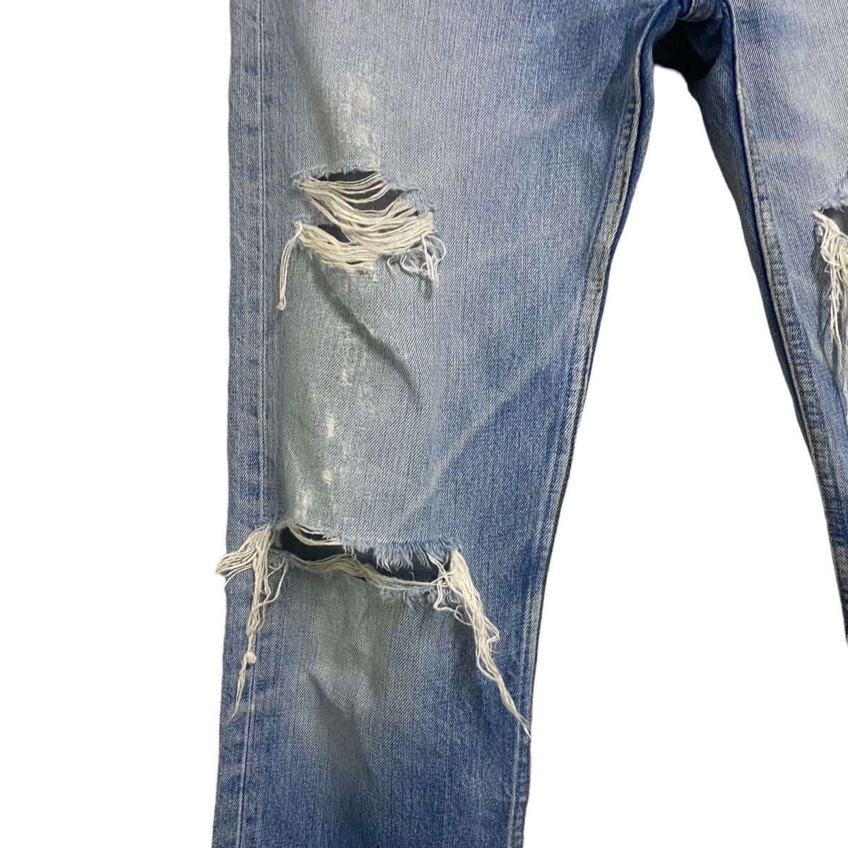 Levi's Vintage Levis 501 Thrashed Jeans Made in USA Size US 30 / EU 46 - 6 Thumbnail