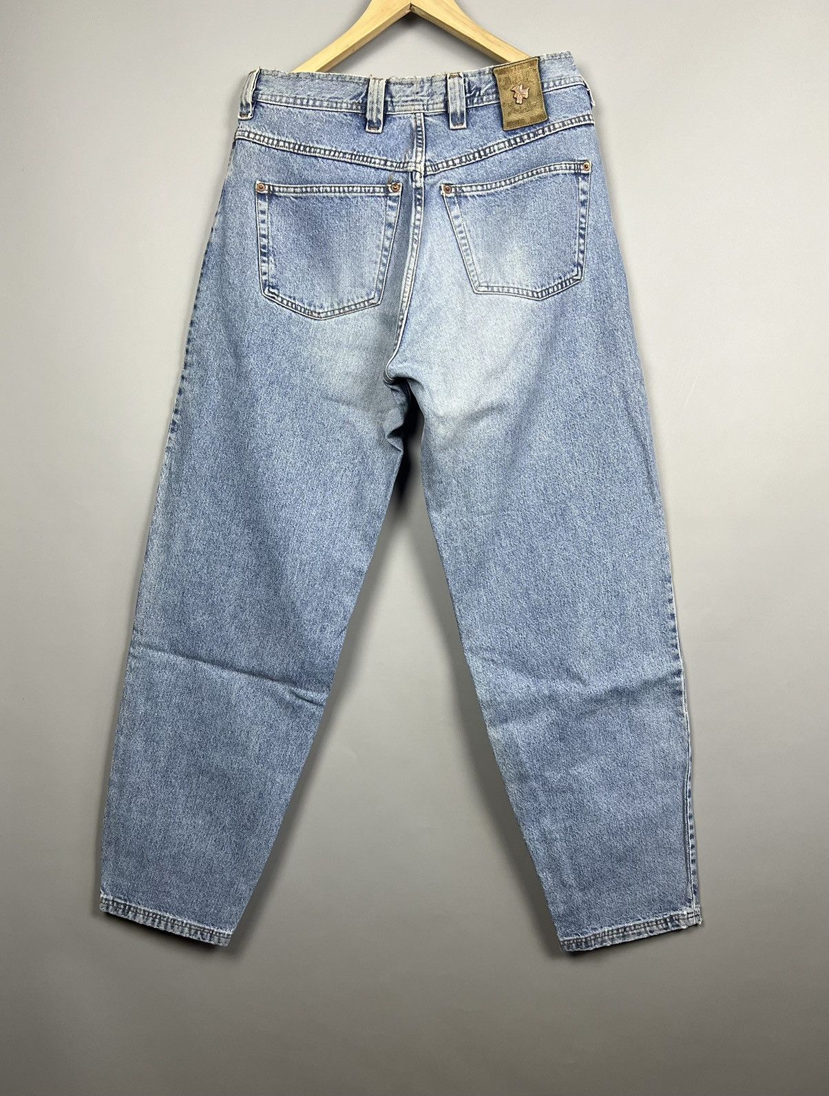 Diesel W34 Diesel New World Basics Vintage Jeans Distressed Mom Size US 34 / EU 50 - 1 Thumbnail