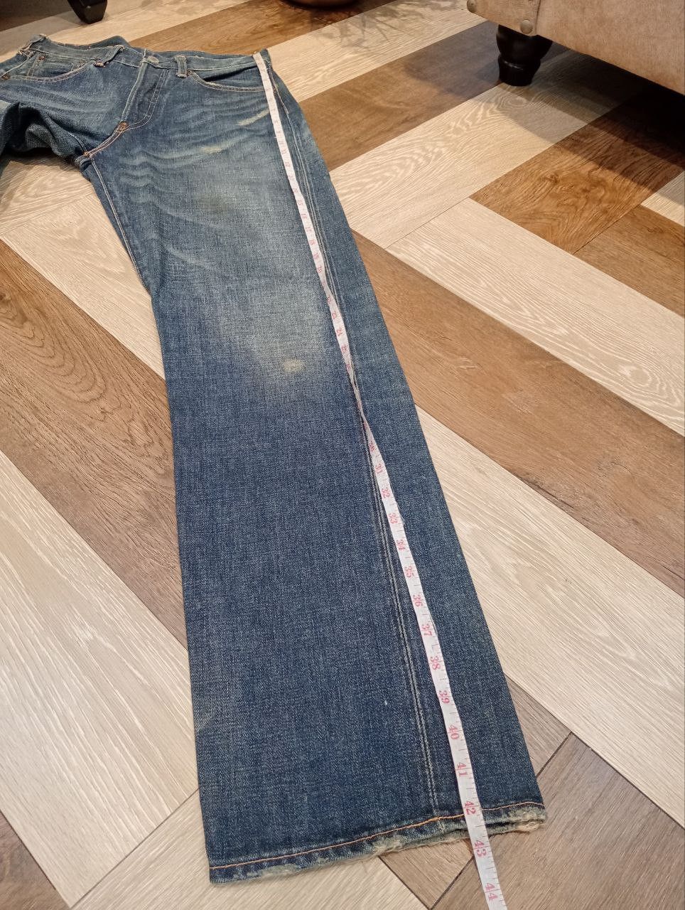 Levi's Vintage Clothing LEVI'S VINTAGE 501 CAPITAL E SELVEDGE JEANS Size US 31 - 18 Thumbnail