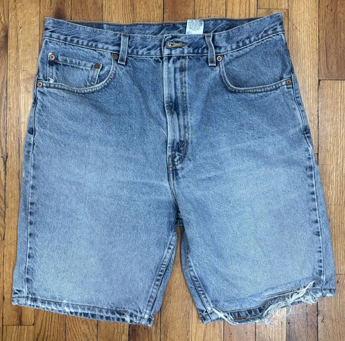 Levi's Vintage Clothing Vintage 90s Levis 505 Patch Red Tab Cut Off Jean Shorts Size US 36 / EU 52 - 2 Thumbnail