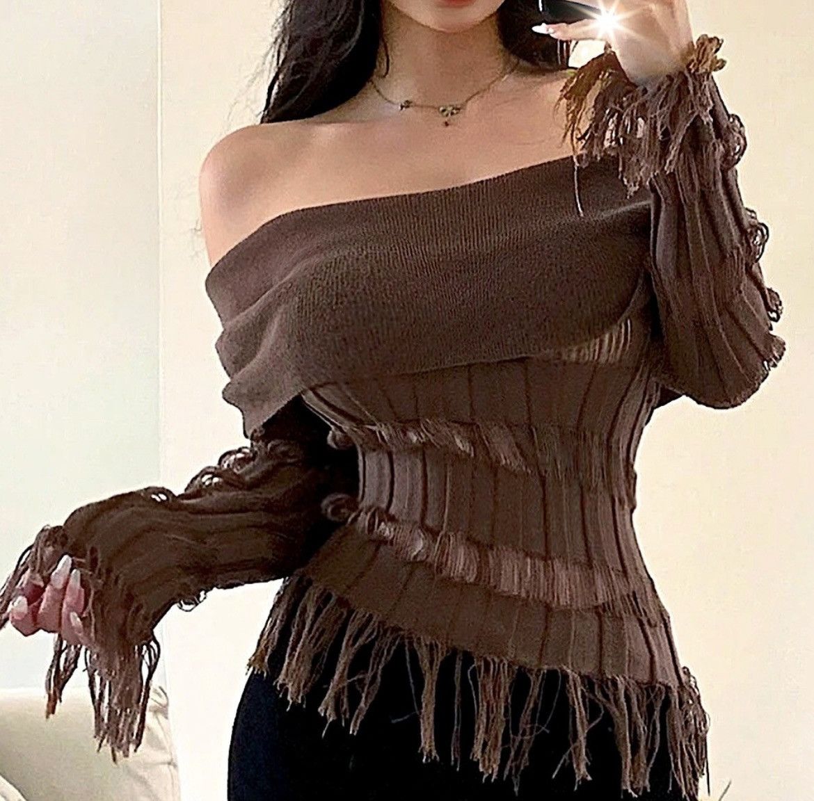 Designer × Other NWT, Lavishly Paris Women’s Gorgeous Off Shoulder Sweater Size M / US 6-8 / IT 42-44 - 6 Thumbnail