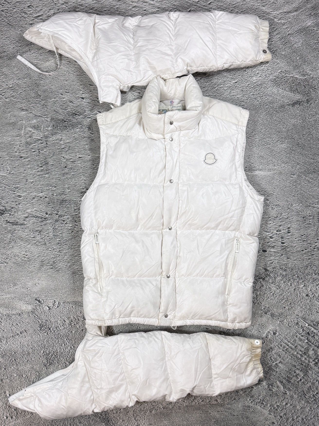 Moncler Moncler puffer jacket vest 80s detachable sleeves down Size US S / EU 44-46 / 1 - 3 Thumbnail