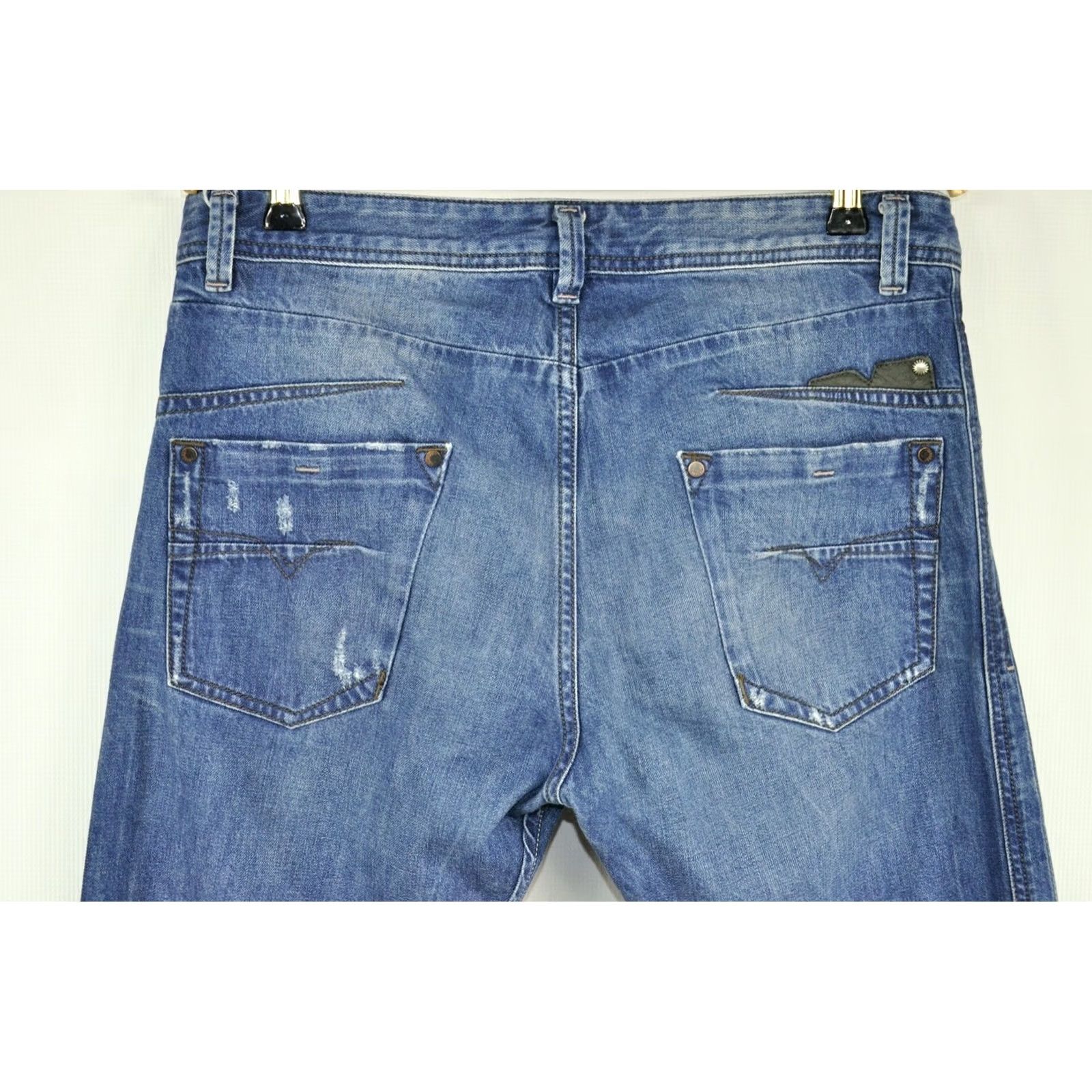Diesel Diesel Darron 0886Q Regular Slim-Tapered Jeans Blue Mens W32/L34 Size US 32 / EU 48 - 5 Thumbnail