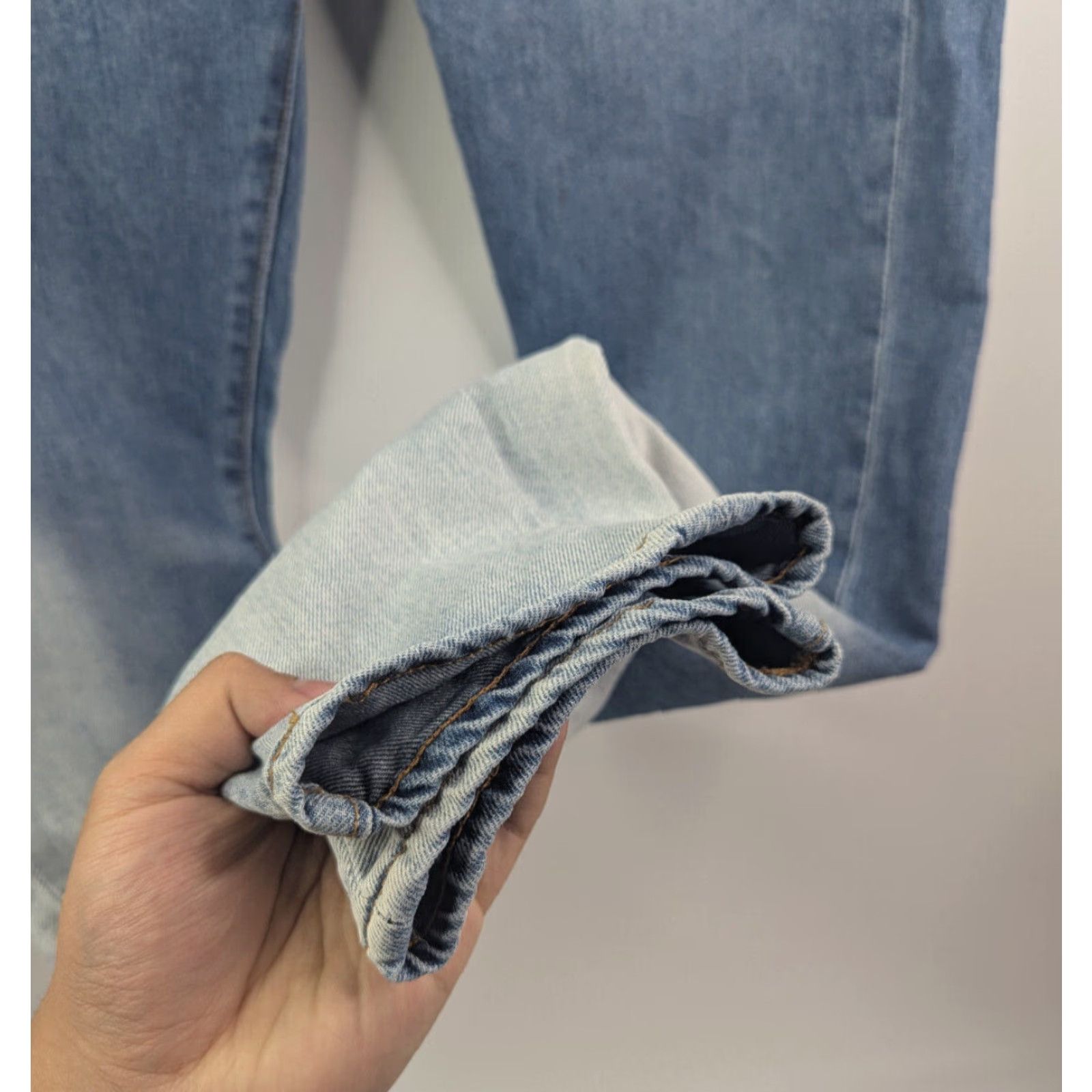 Levi's Levis 512 Jeans Mens 32x30 Blue Denim Premium Slim Straight Two Toned 90s Grunge USA City Leather? Size US 32 / EU 48 - 2 Thumbnail