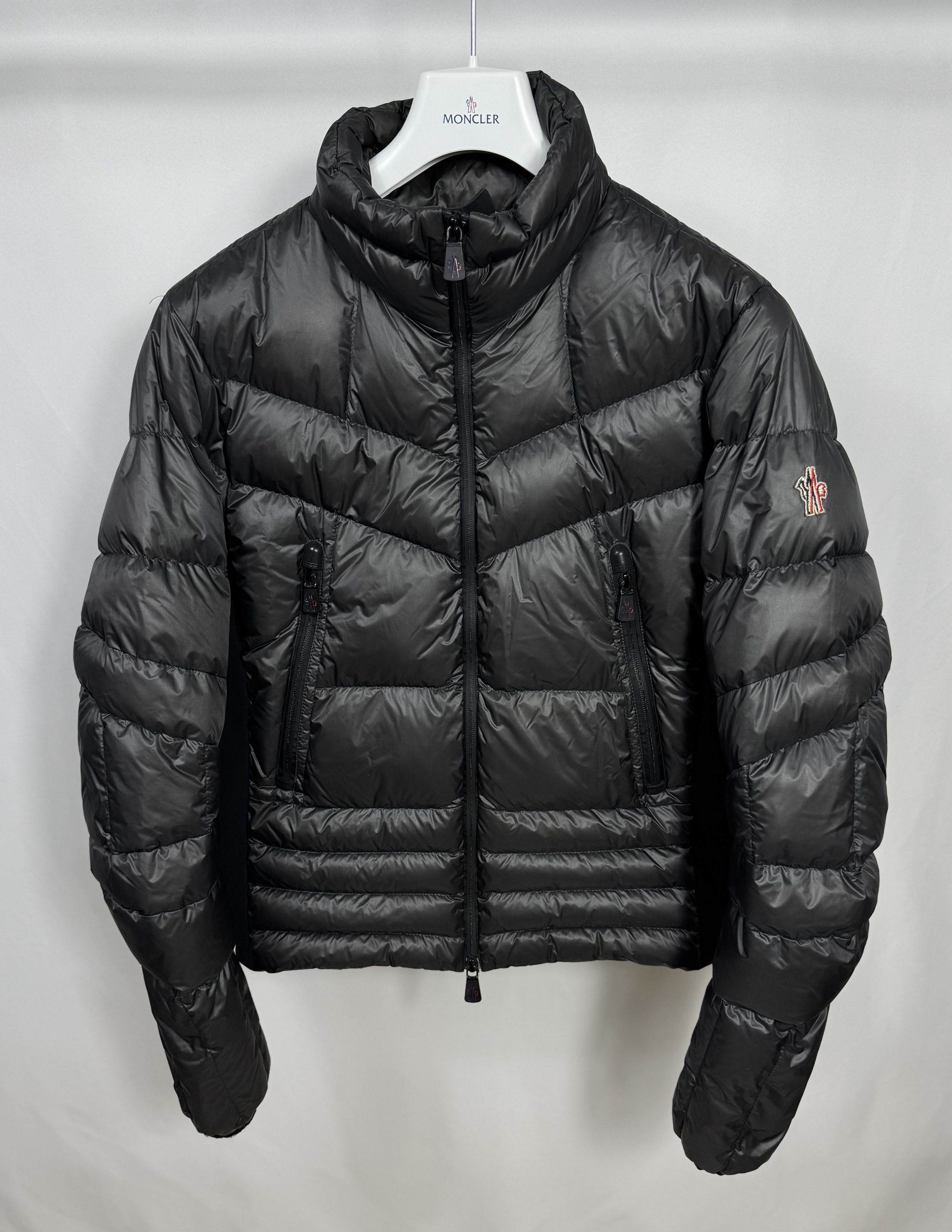 Moncler Moncler Grenoble Canmore Jacket Size US M / EU 48-50 / 2 - 1 Thumbnail