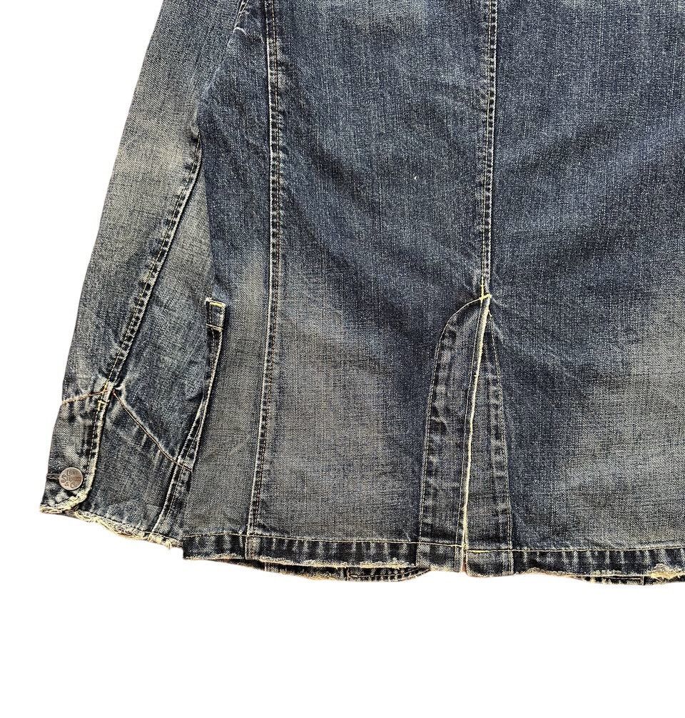Levi's Vintage Clothing Levis Thrashed Sun Faded Denim Jacket Size US S / EU 44-46 / 1 - 12 Thumbnail