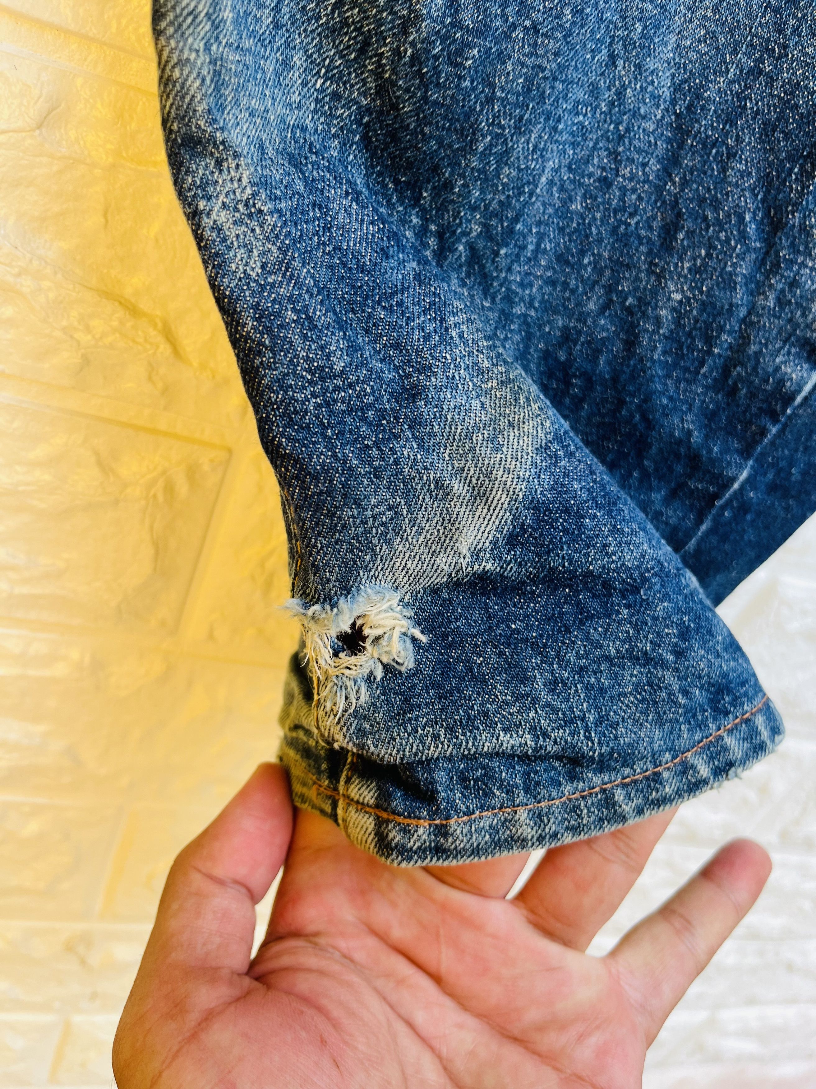 Japanese Brand Vintage Levis Big E Japanese Reproduction Fashion Style Size US 31 - 15 Thumbnail