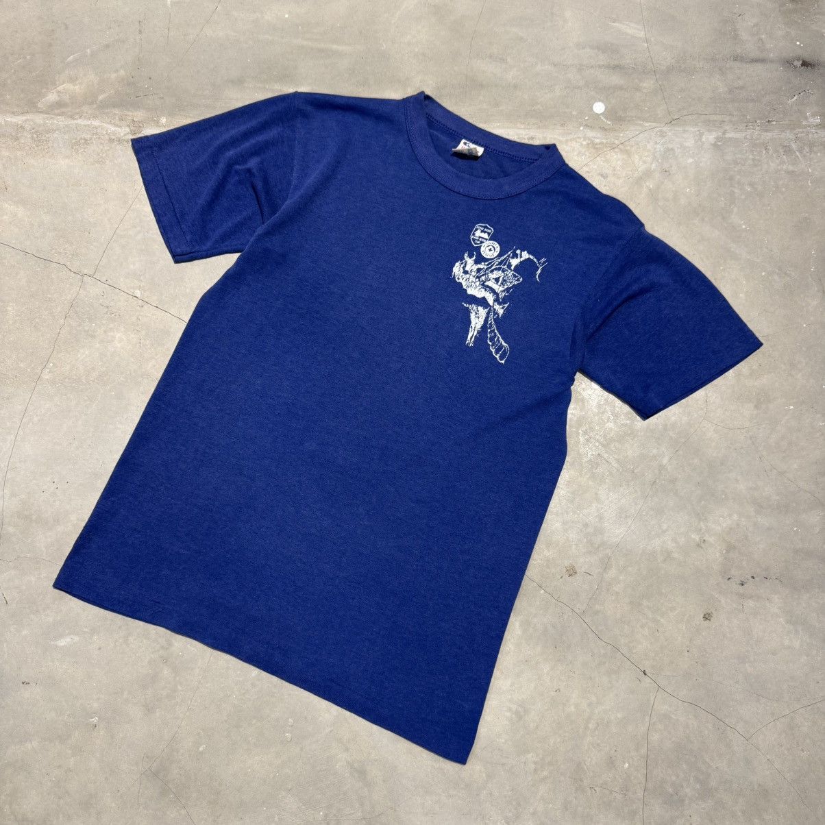 Other VINTAGE CHAMPION Made In USA Single stich T-Shirt Size US S / EU 44-46 / 1 - 1 Thumbnail