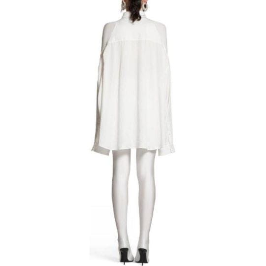 Balenciaga o1bcso1str1124 Knotted Sleeves Shirt Oversized in White Size S / US 4 / IT 40 - 4 Thumbnail