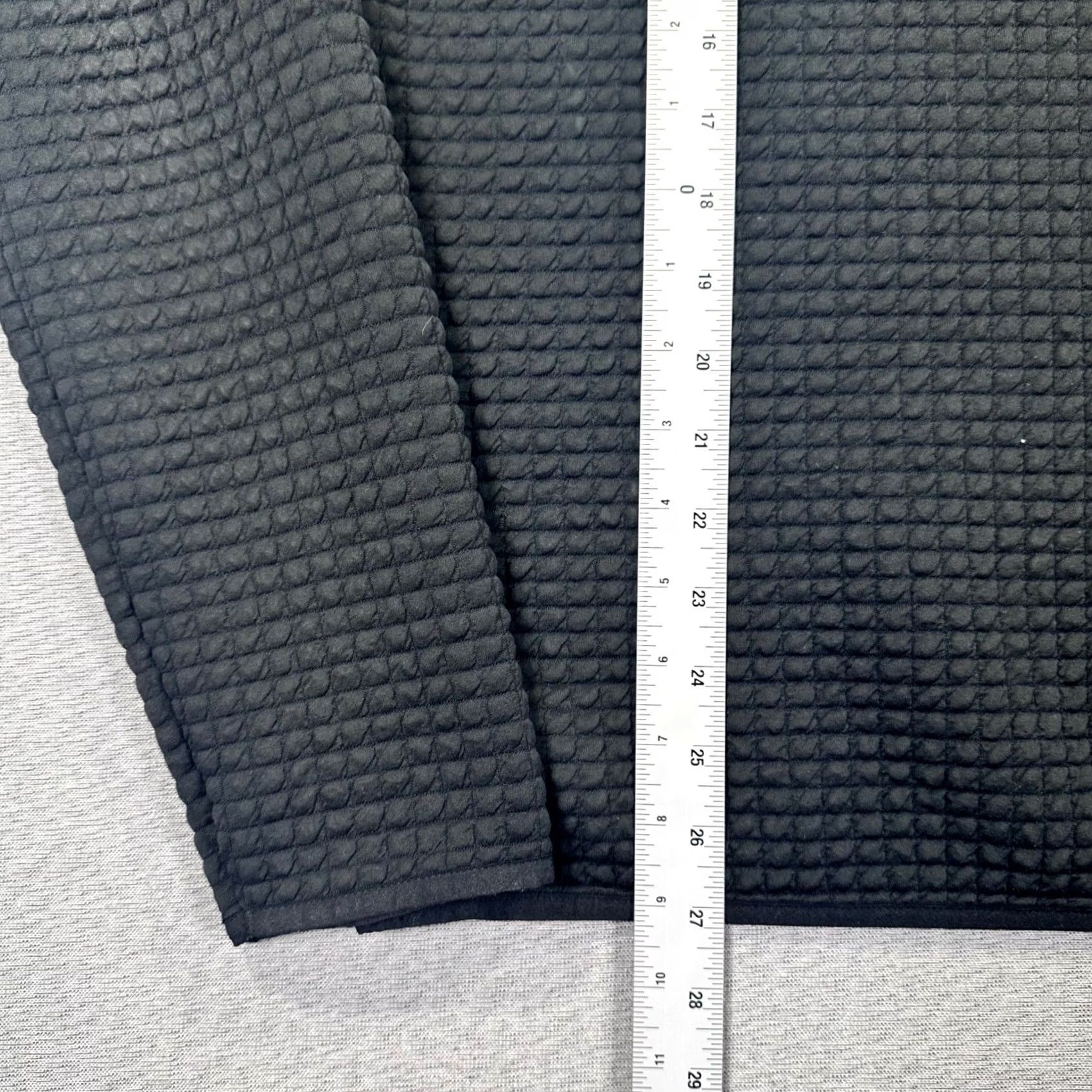 Rhone Rhone Bolinas Quilted Snap Pullover Mens Medium Black Textured Performance Top Size US M / EU 48-50 / 2 - 6 Thumbnail
