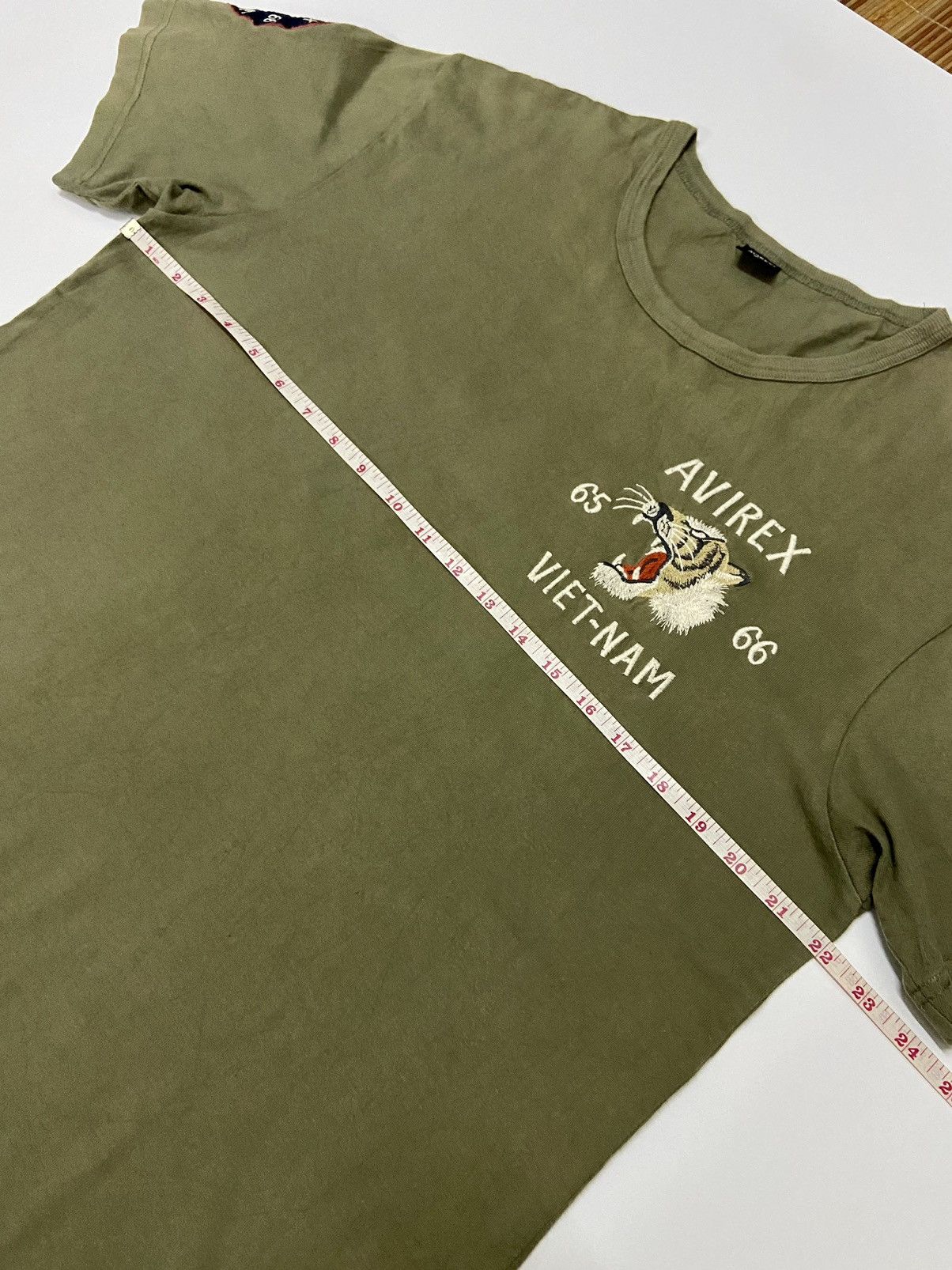 Avirex AVIREX 173 AIRBORNE VIETNAM WAR TEE Size US L / EU 52-54 / 3 - 12 Thumbnail