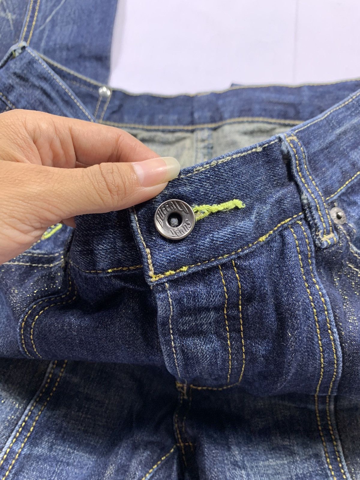 BUFFALO BOBS Sick Flared Buffalo Hybrid Distresses Denim jeans Size US 32 / EU 48 - 6 Thumbnail