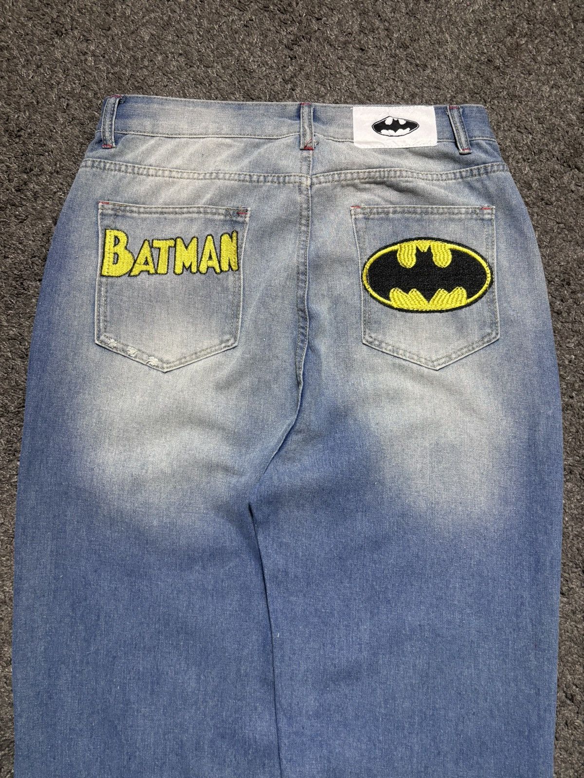 Jean × Vintage Vintage wide leg rare batman embroidered blue baggy jeans Size US 34 / EU 50 - 4 Thumbnail
