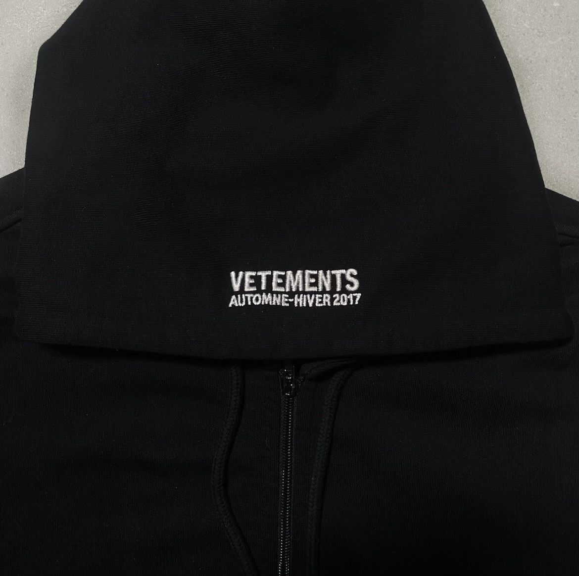 Vetements AW17 Gun Club Zip Hoodie Size US L / EU 52-54 / 3 - 8 Thumbnail