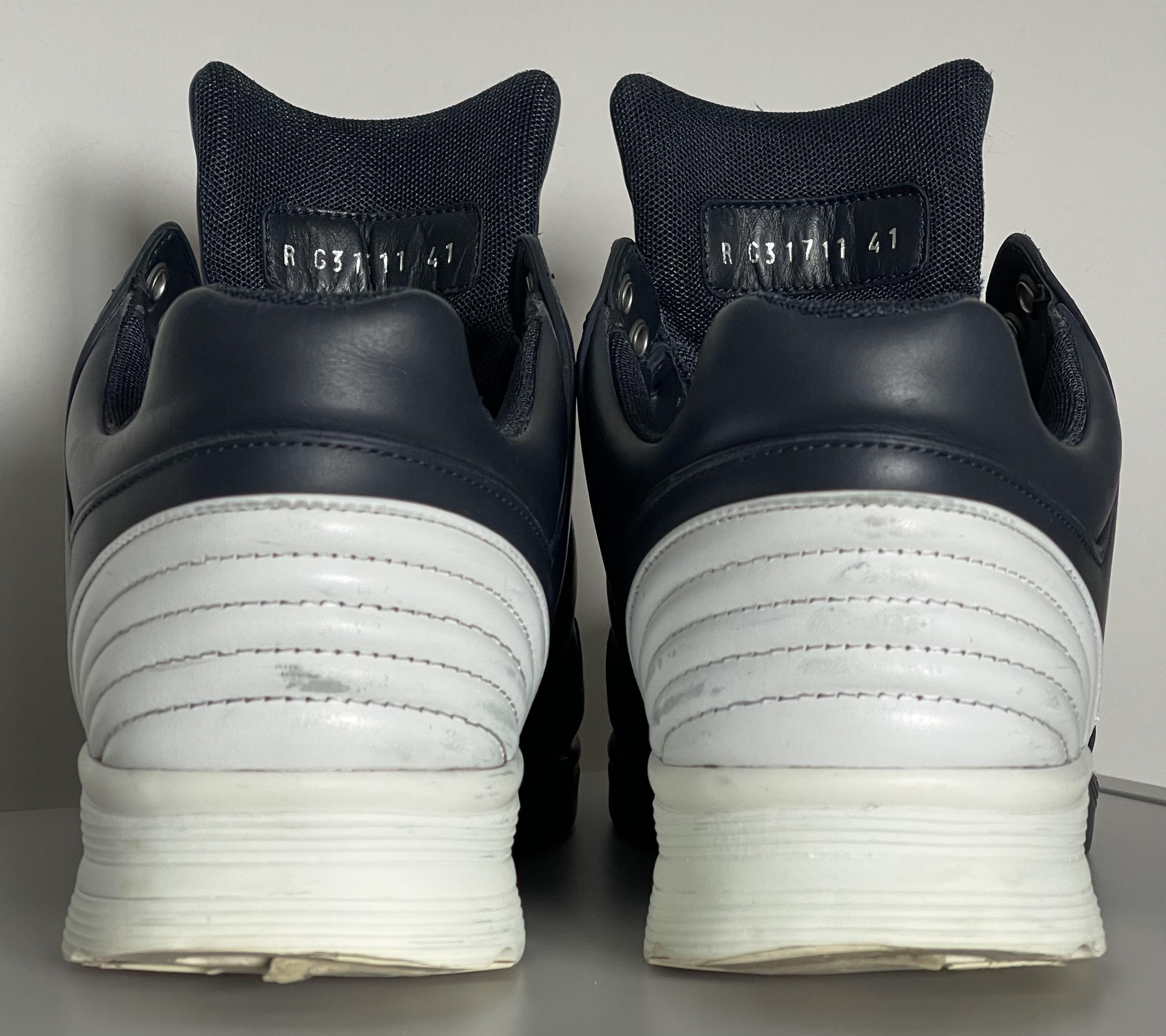 Chanel CHANEL sneakers, navy/white, size 41 Size US 8 / EU 41 - 6 Thumbnail
