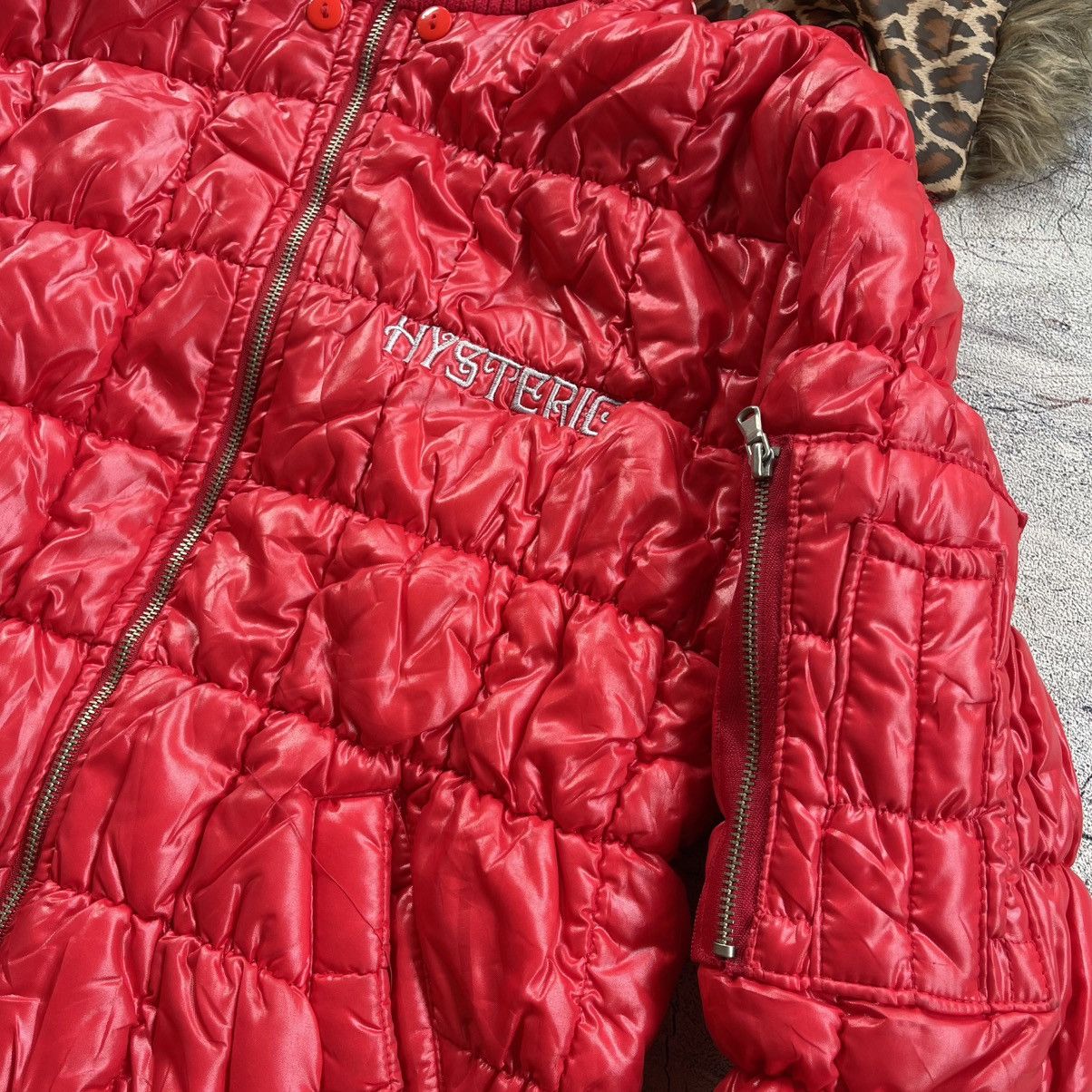 Hysteric Glamour Hysteric glamour embroidered fur hoodie puffer jacket Size US M / EU 48-50 / 2 - 3 Thumbnail