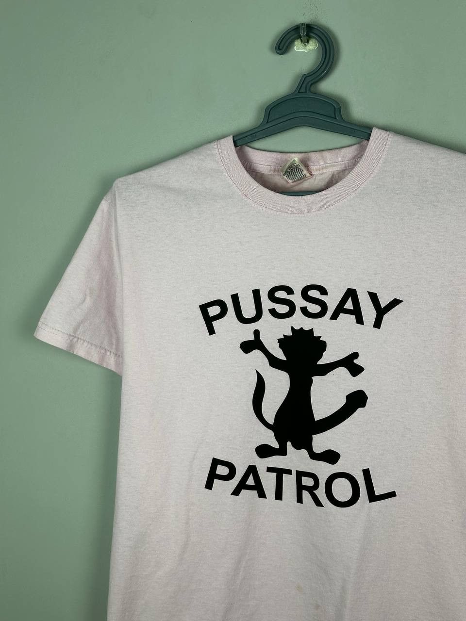 Vintage Vintage Humor Pussay Patrol Big Logo Tee Size US M / EU 48-50 / 2 - 3 Thumbnail
