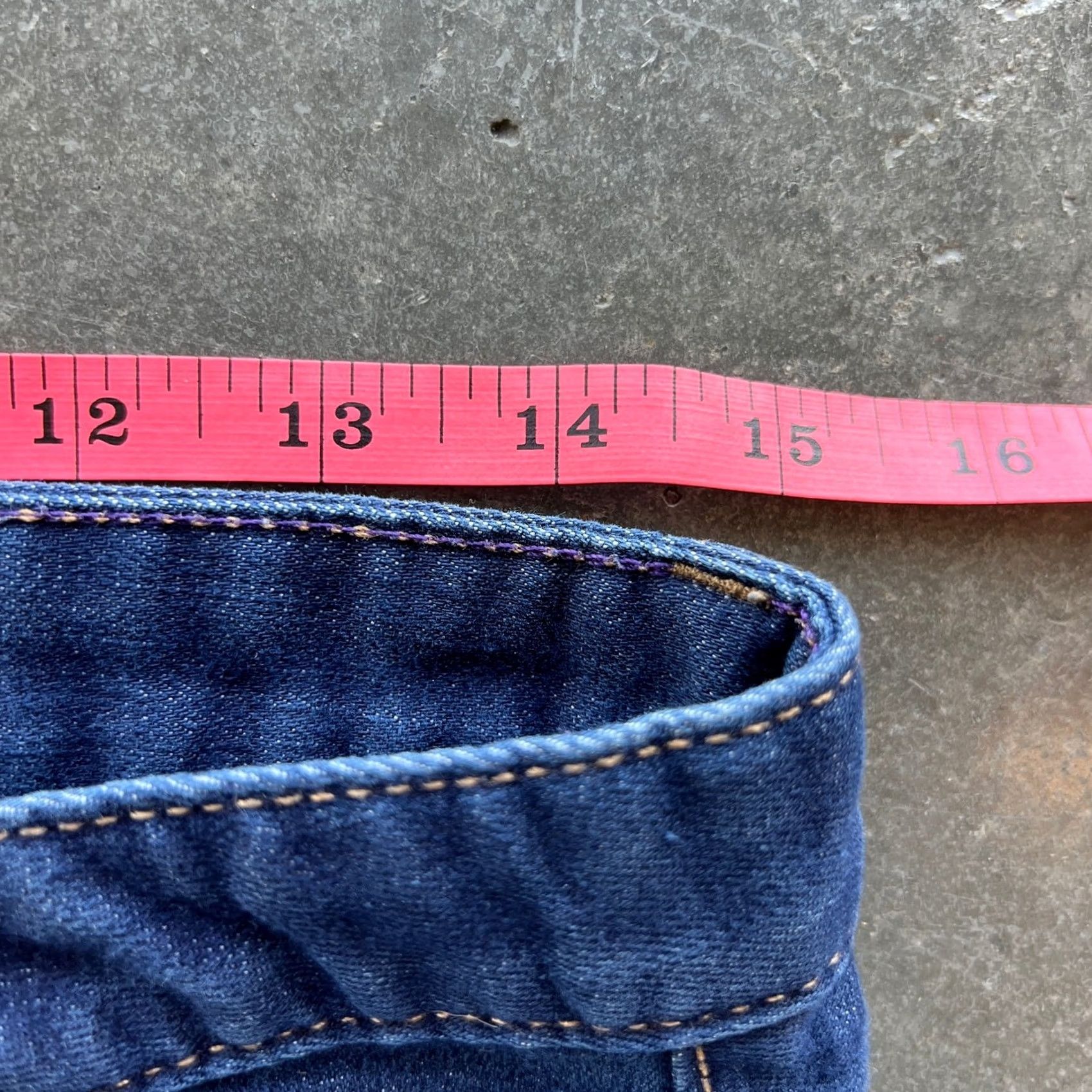 Patagonia VINTAGE Patagonia Jeans Womens 27 Mid Rise Dark Wash Blue Denim Straight Leg 5-Pocket Design Mens Womens Girls Size 27" / US 4 / IT 40 - 5 Thumbnail