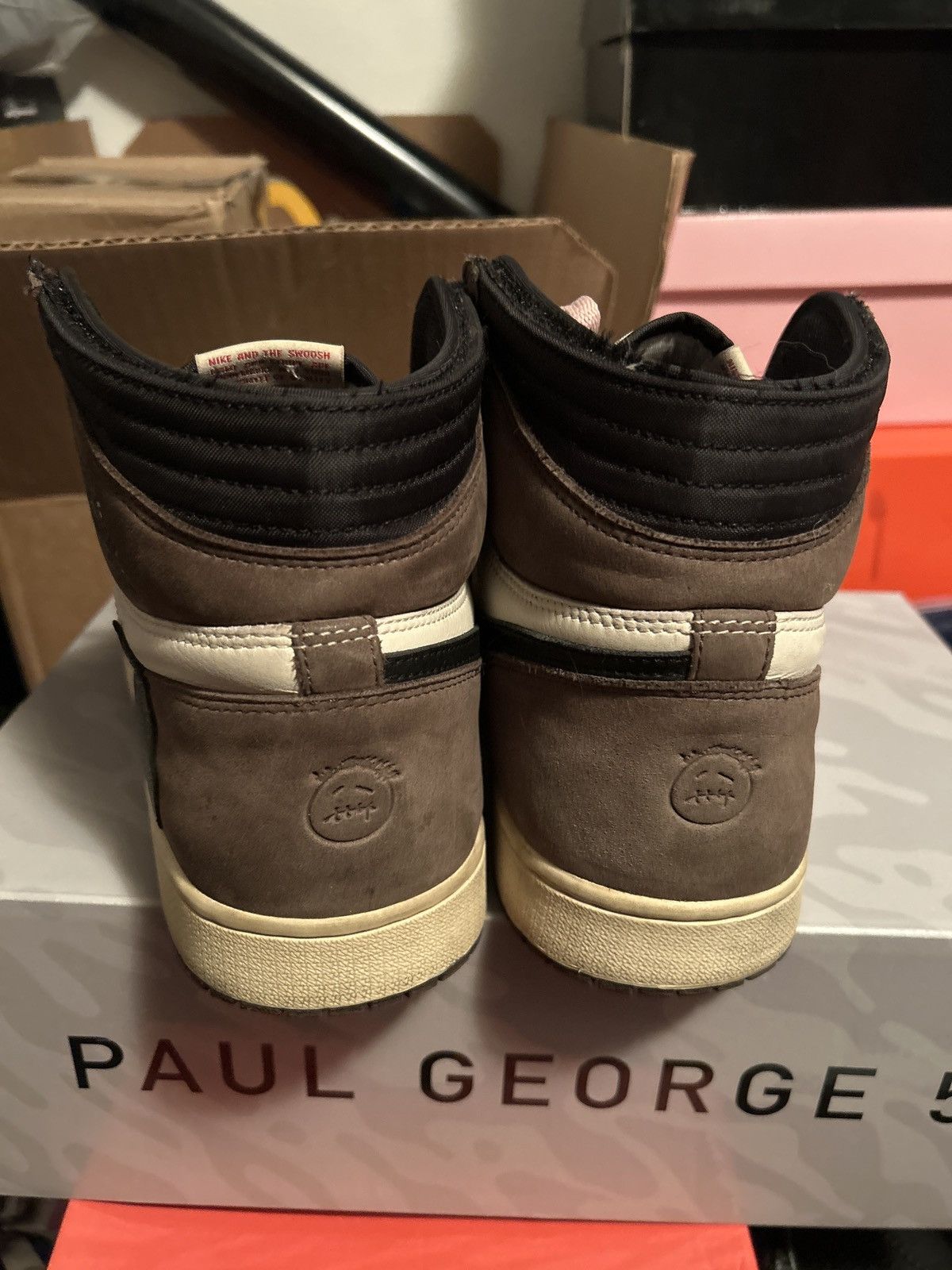 Jordan Brand Travis Scott Jordan 1 High “Mocha” Size US 12 / EU 45 - 9 Thumbnail