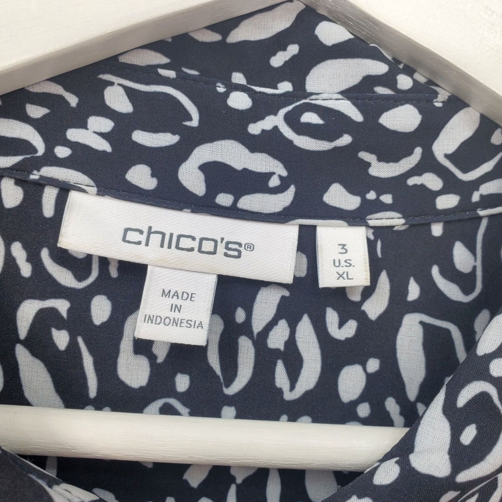 Vintage Chico's Shift Dress Women's XL Blue White Patterned Button Front Drawcord Hem Size XL / US 12-14 / IT 48-50 - 3 Thumbnail