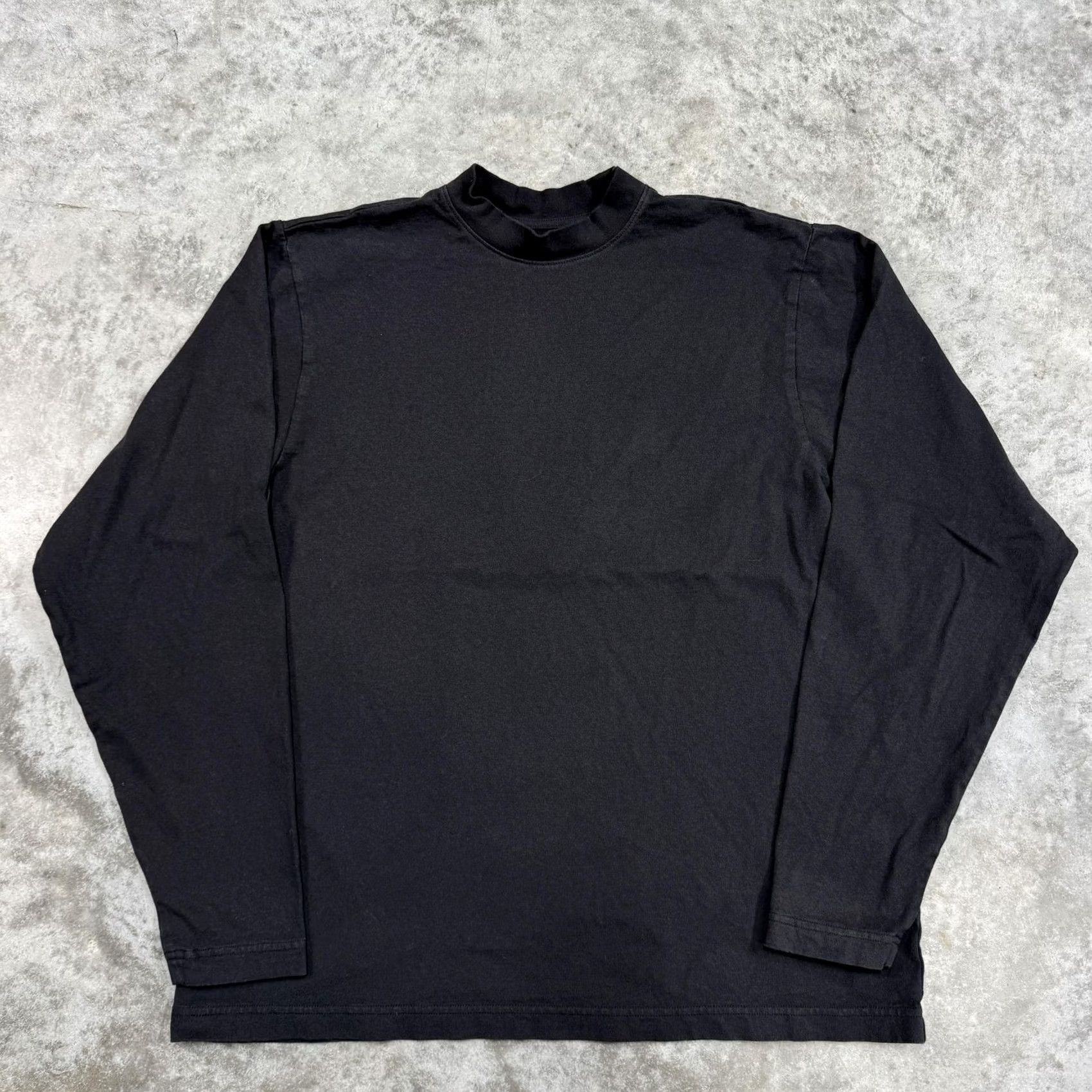 Yeezy YZY Shirt Mens Medium Black Long Sleeve Mock Neck Minimalist Basic Yeezy Top Size US M / EU 48-50 / 2 - 3 Thumbnail
